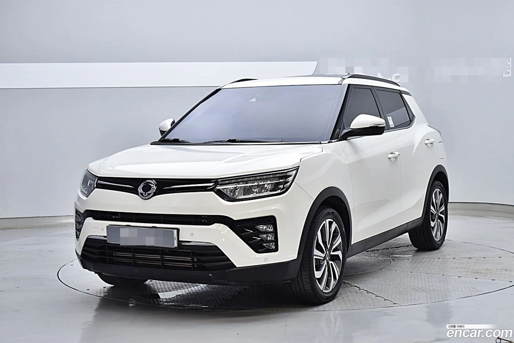 Kg Mobility Ssangyong Very New Tivoli Diesel 16 2Wd V7 - фотография 7268894