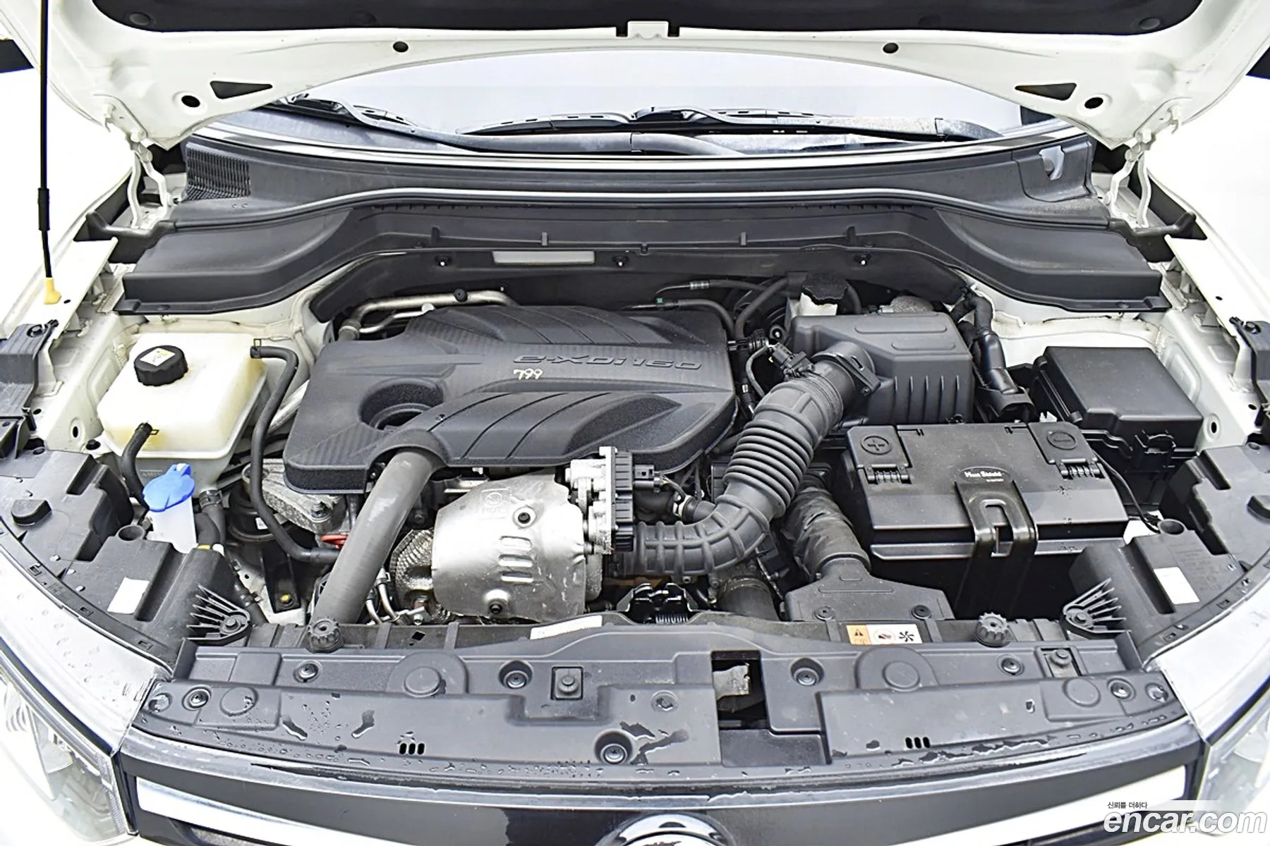 Kg Mobility Ssangyong Very New Tivoli Diesel 16 2Wd V7 - фотография 7268899
