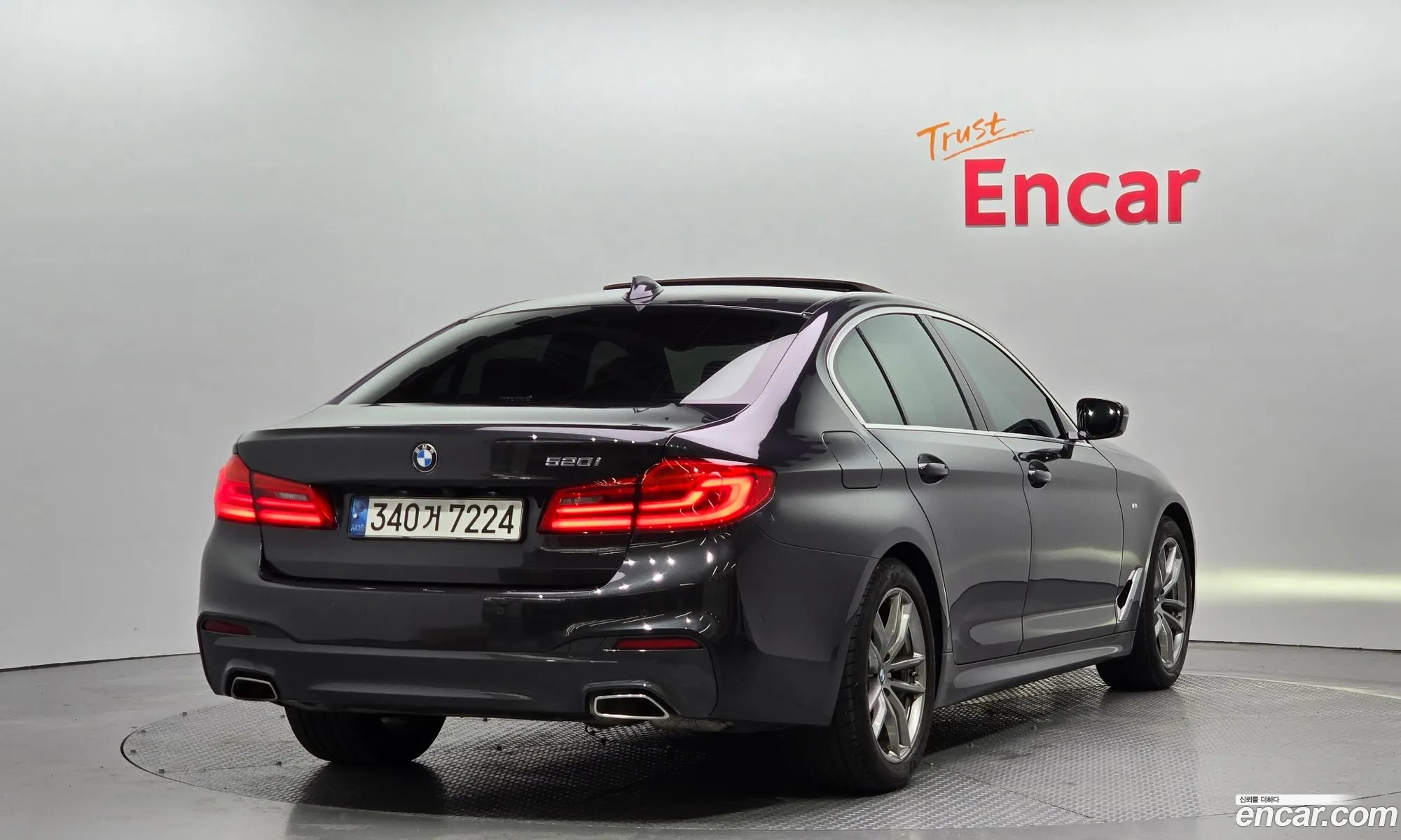 BMW 5 Series G30 520I M Sports - фотография 18496015