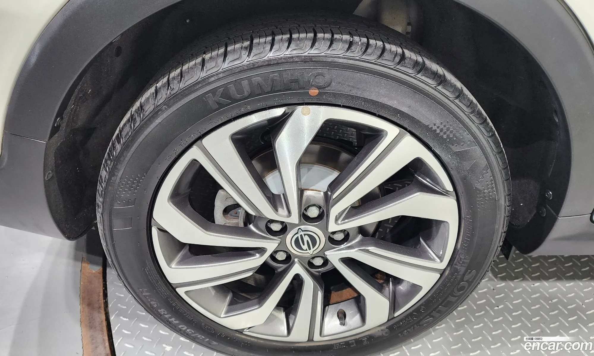 Kg Mobility Ssangyong Tivoli Air 15 A3 2Wd - фотография 7020406