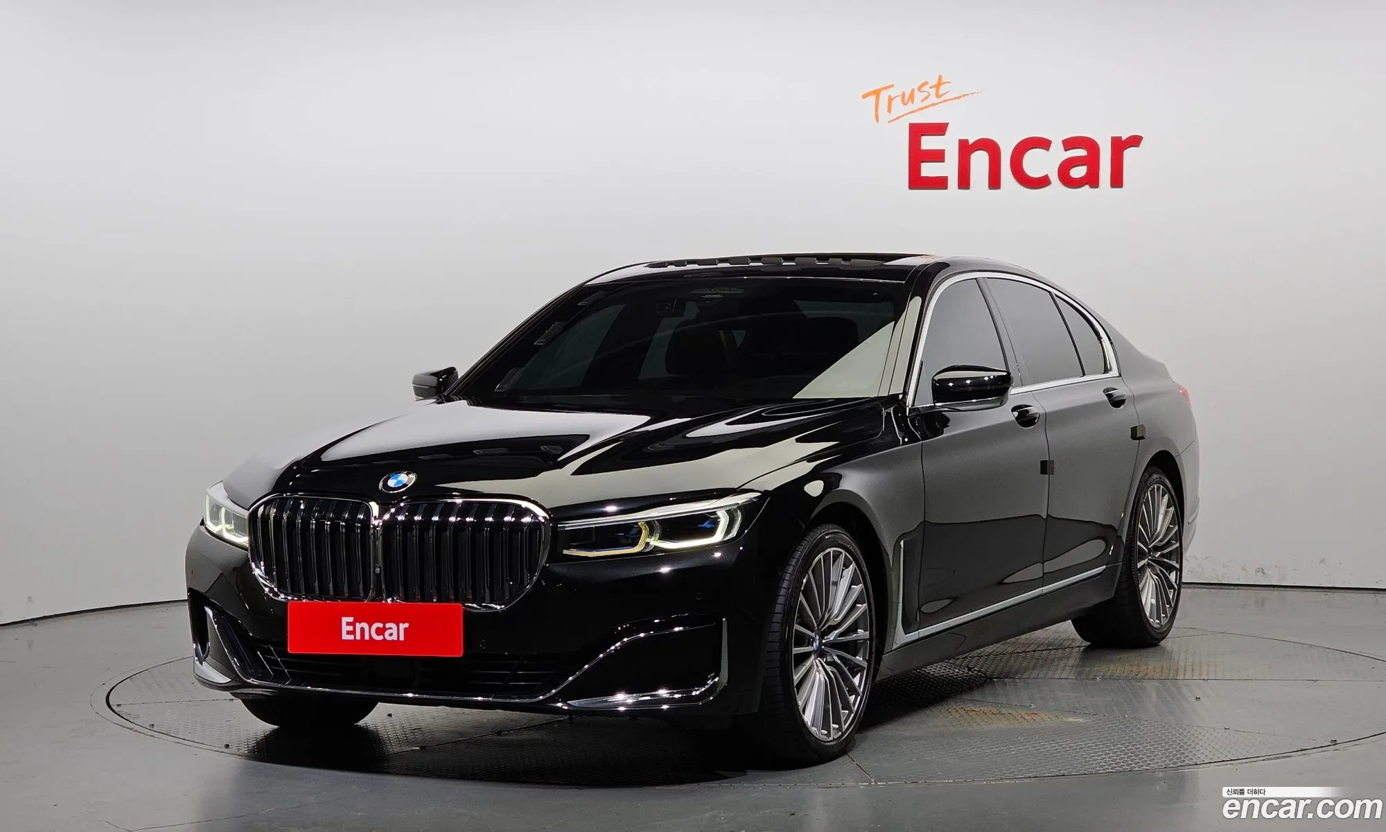 BMW 7 Series G11 730D xDrive Design Pure Excellence - фотография 8809204