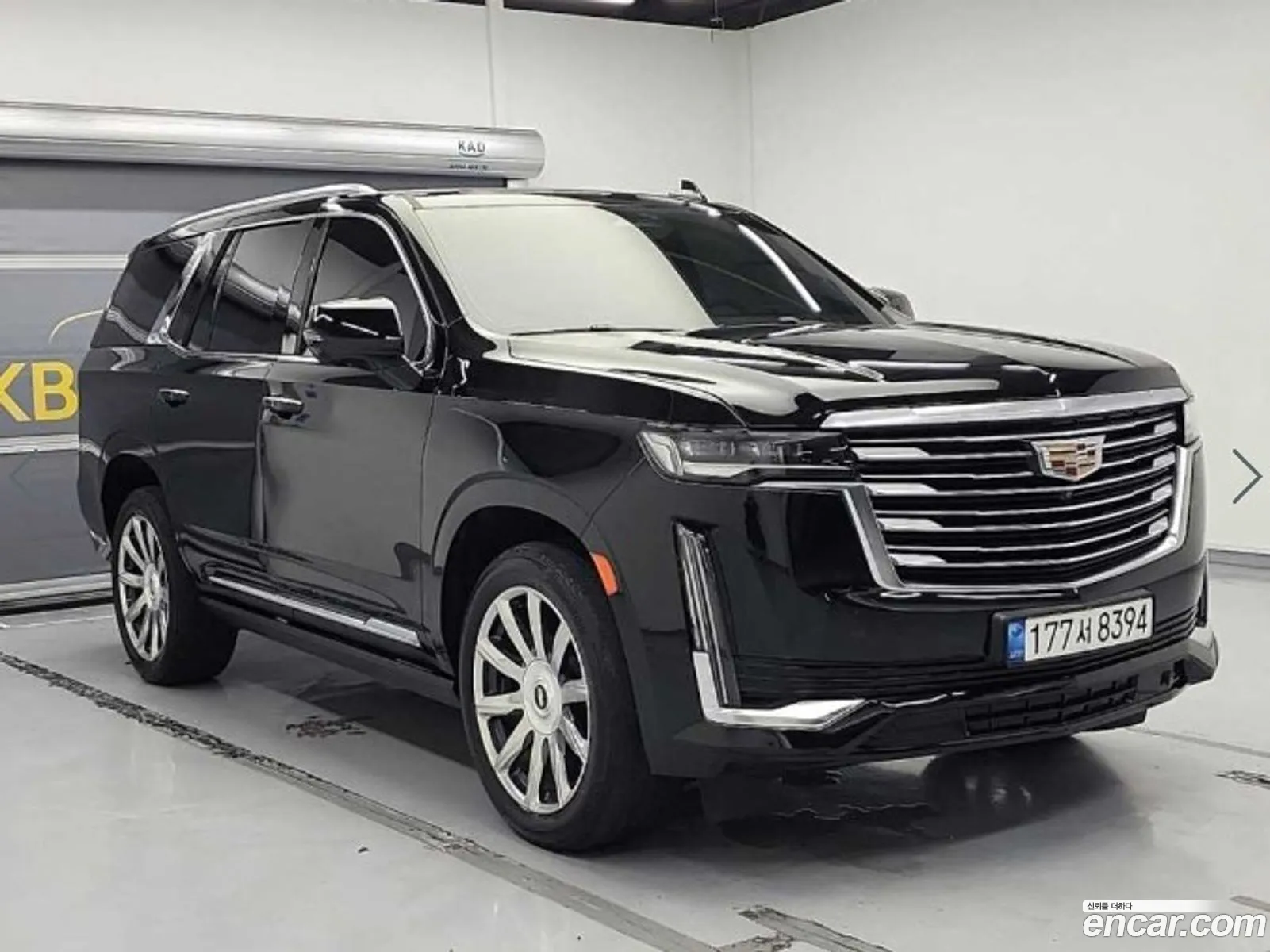Cadillac Escalade 5Th Generation 62 Premium Luxury Platinum - фотография 4674679