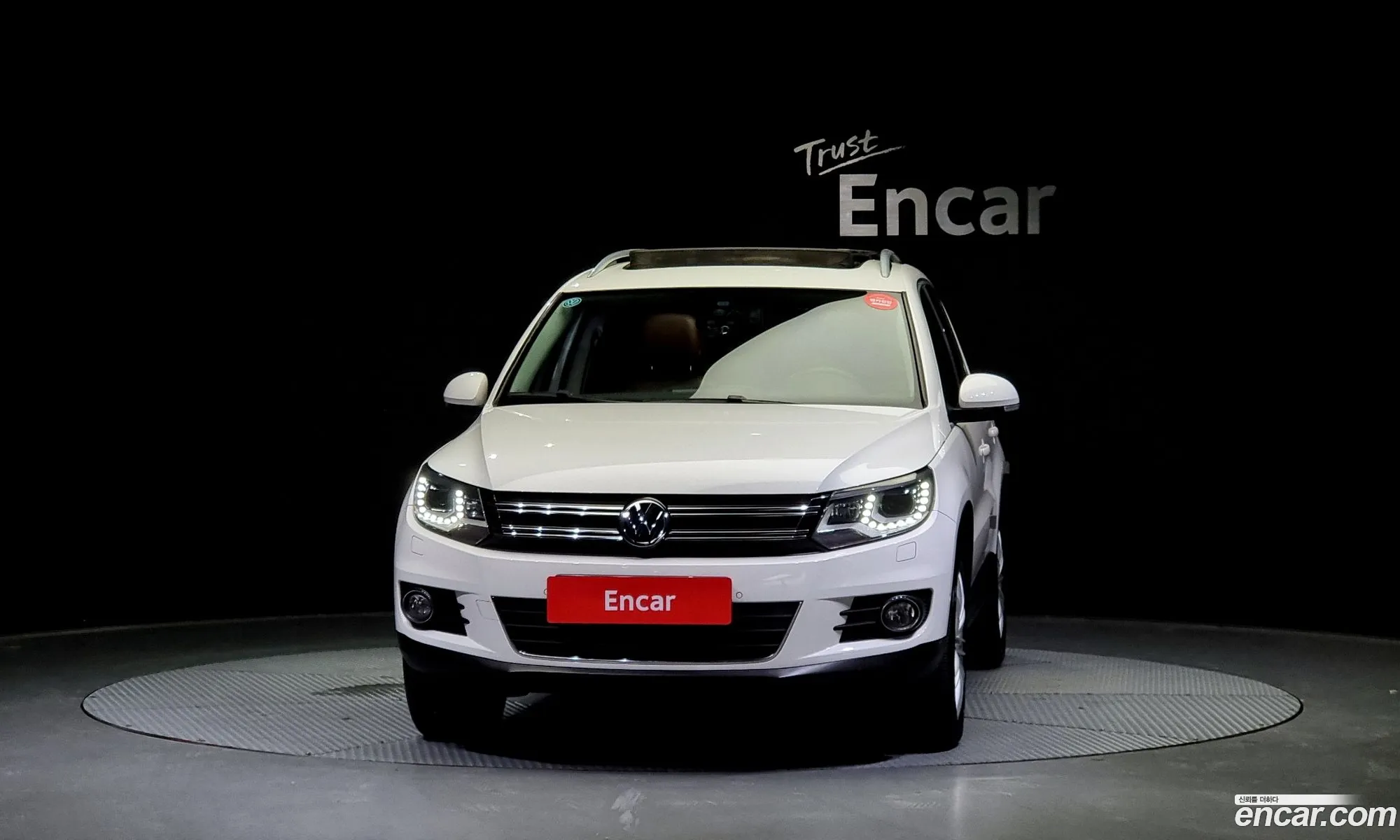 Volkswagen New Tiguan 20 Tdi Premium 5N - фотография 8306917