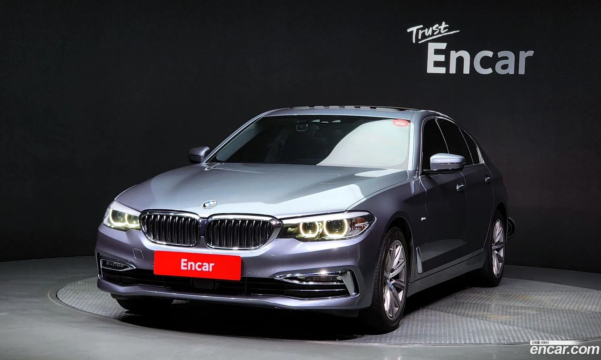 BMW 5 Series G30 520I Luxury - фотография 8099770