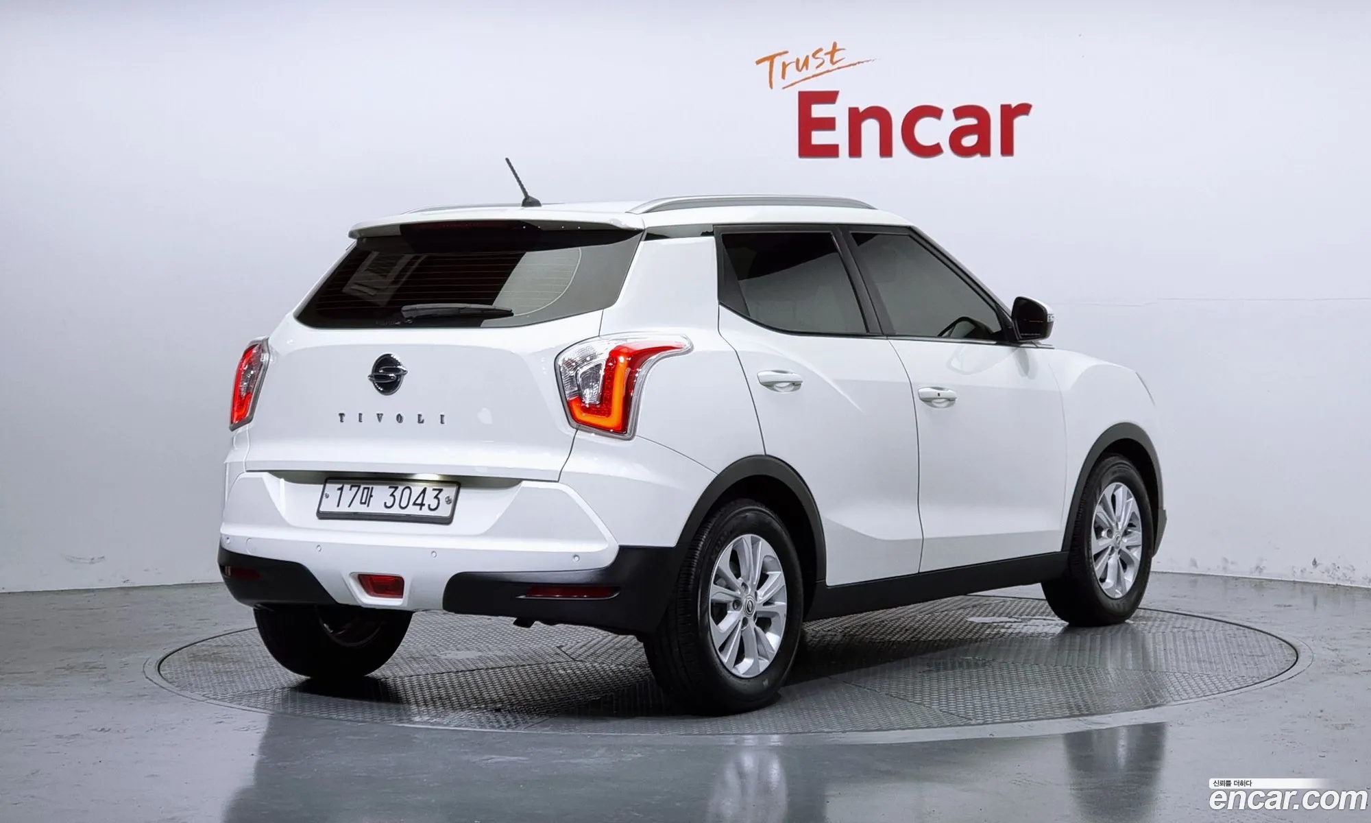 Kg Mobility Ssangyong Tivoli Vx 2Wd - фотография 7873466
