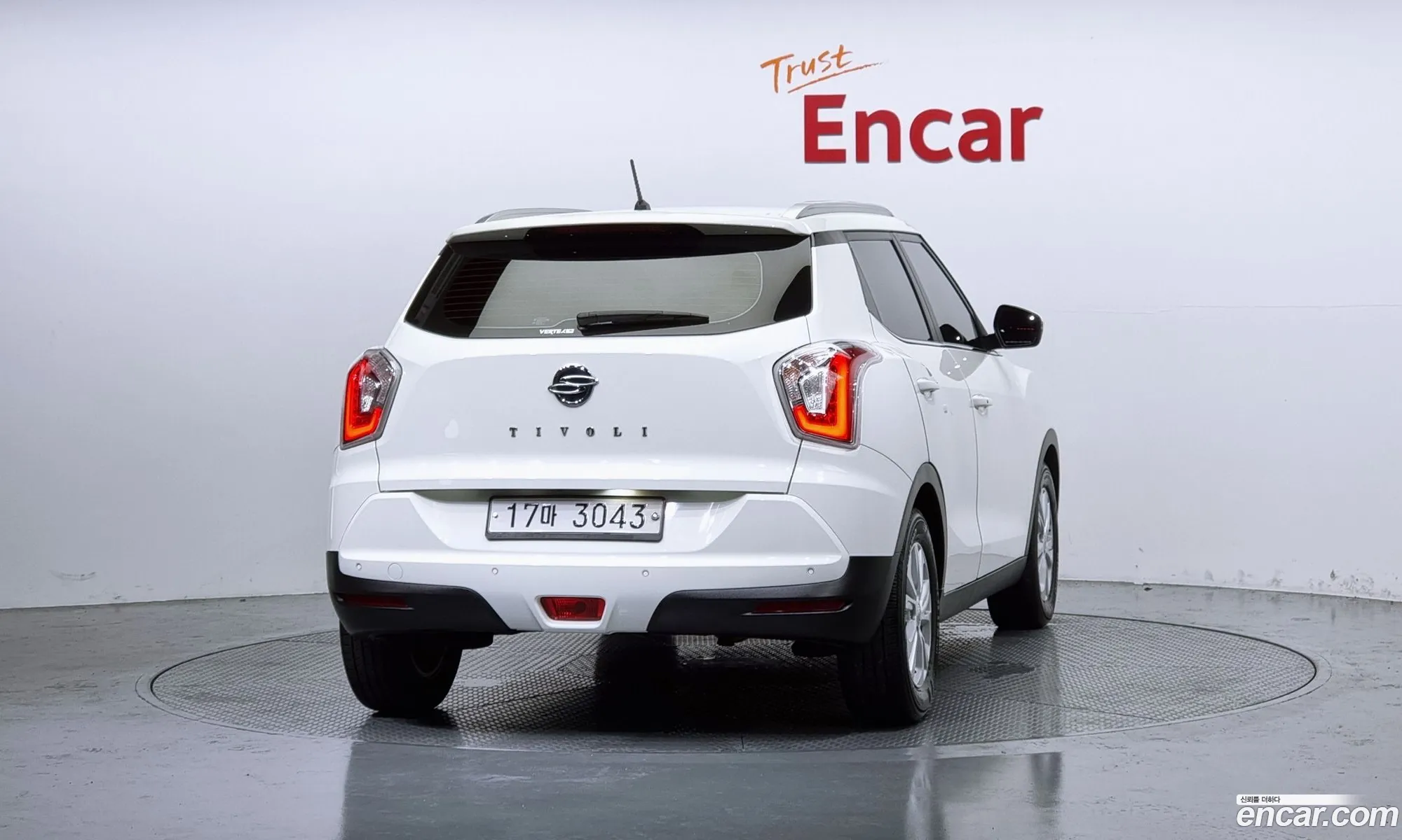 Kg Mobility Ssangyong Tivoli Vx 2Wd - фотография 7873468