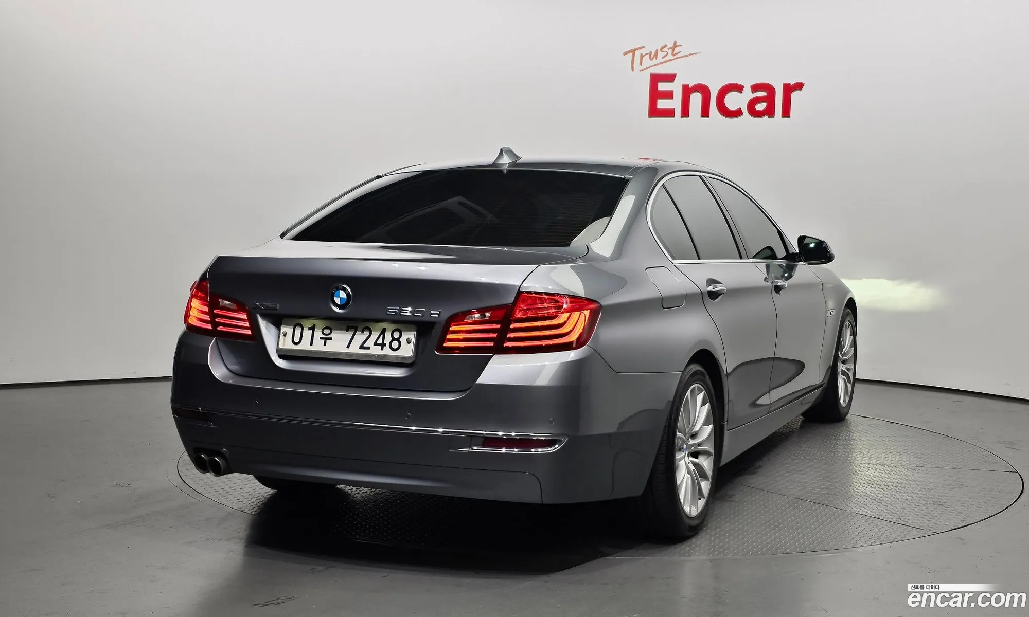 BMW 5 Series F10 520D xDrive Luxury Plus - фотография 5089280