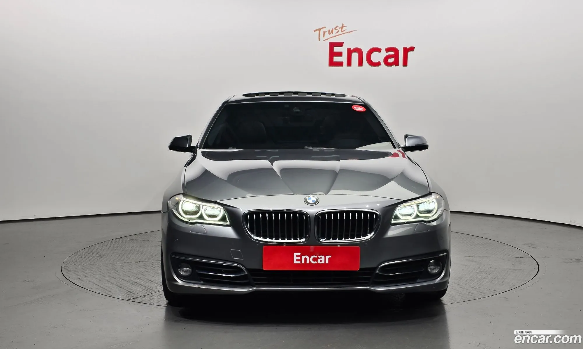 BMW 5 Series F10 520D xDrive Luxury Plus - фотография 5089281
