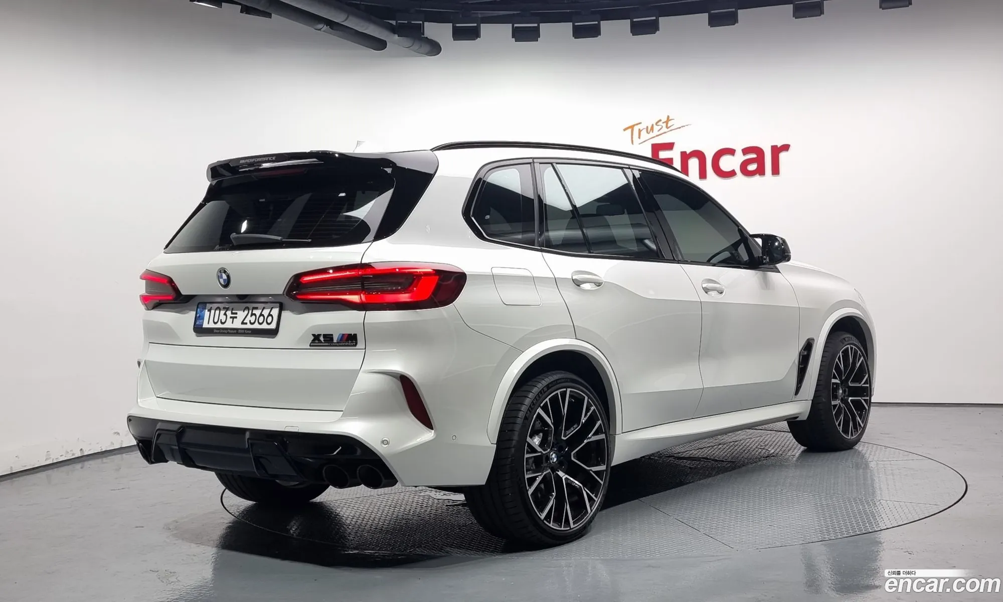 BMW X5M G05 44 Competition - фотография 7373987