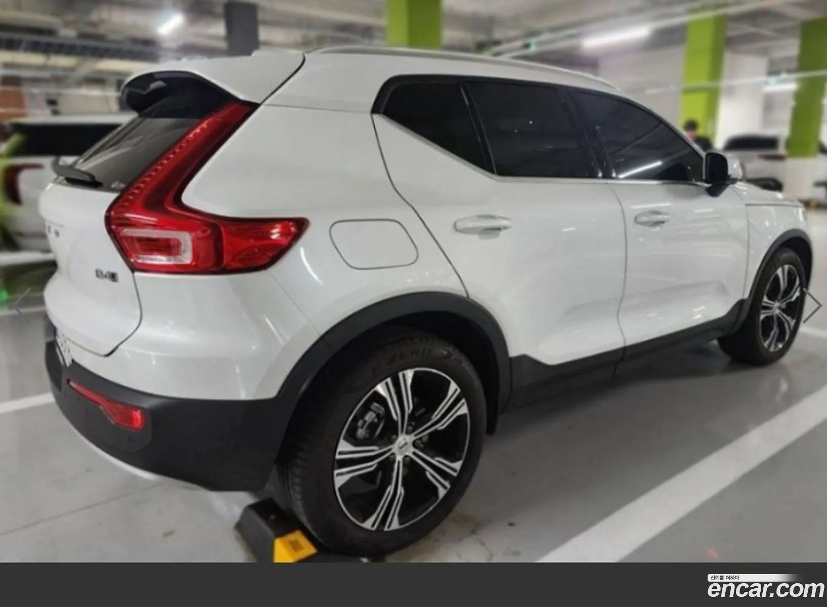 Volvo Xc40 B4 Inscription - фотография 6533658