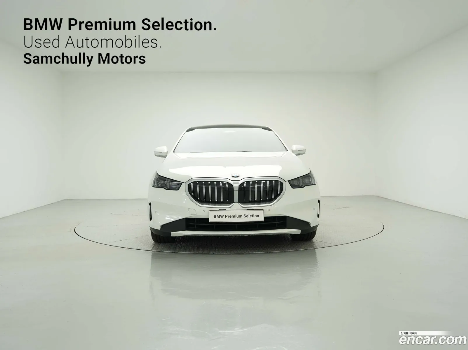 BMW 5 Series G60 523D - фотография 7087351