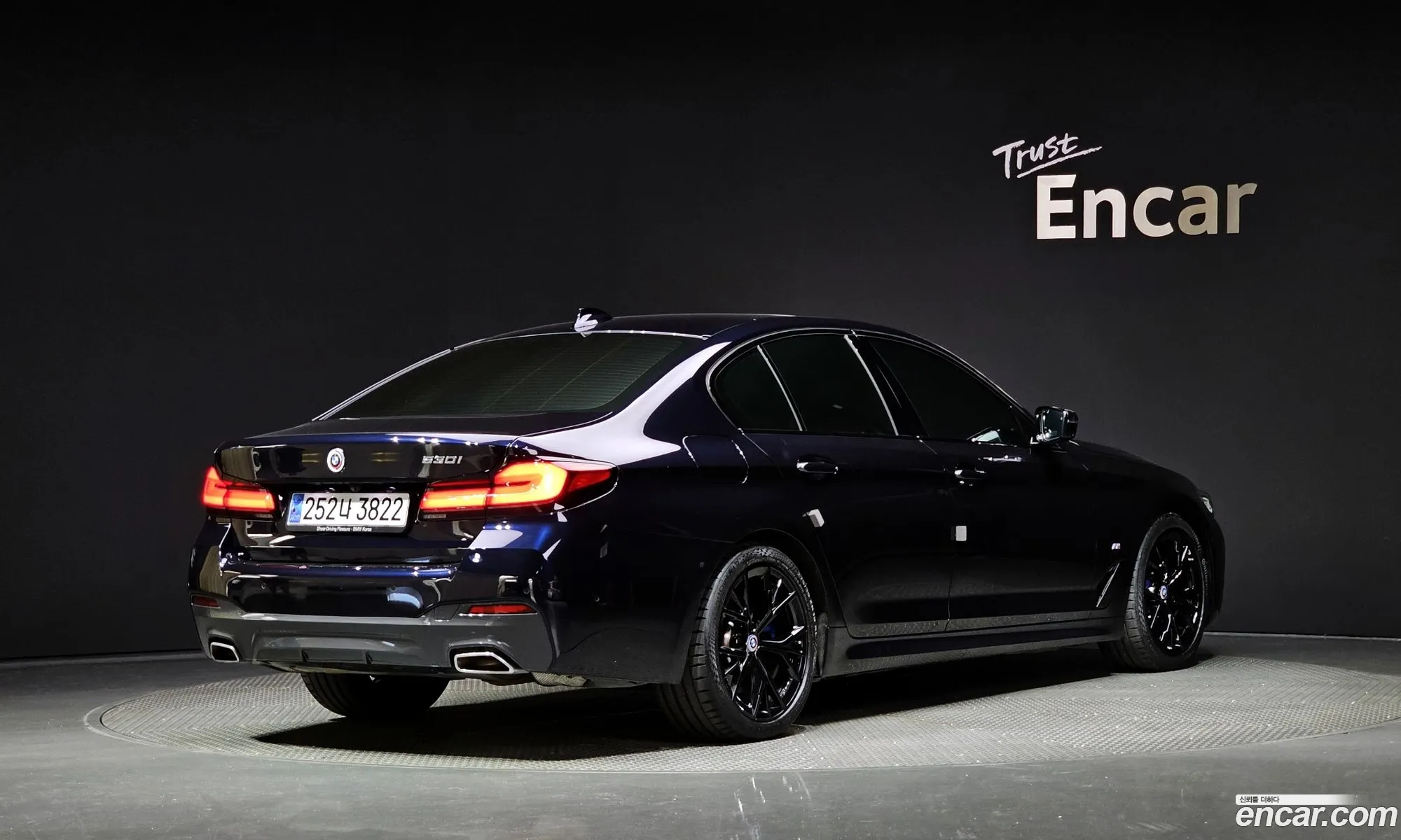 BMW 5 Series G30 530I M Sports - фотография 7416908