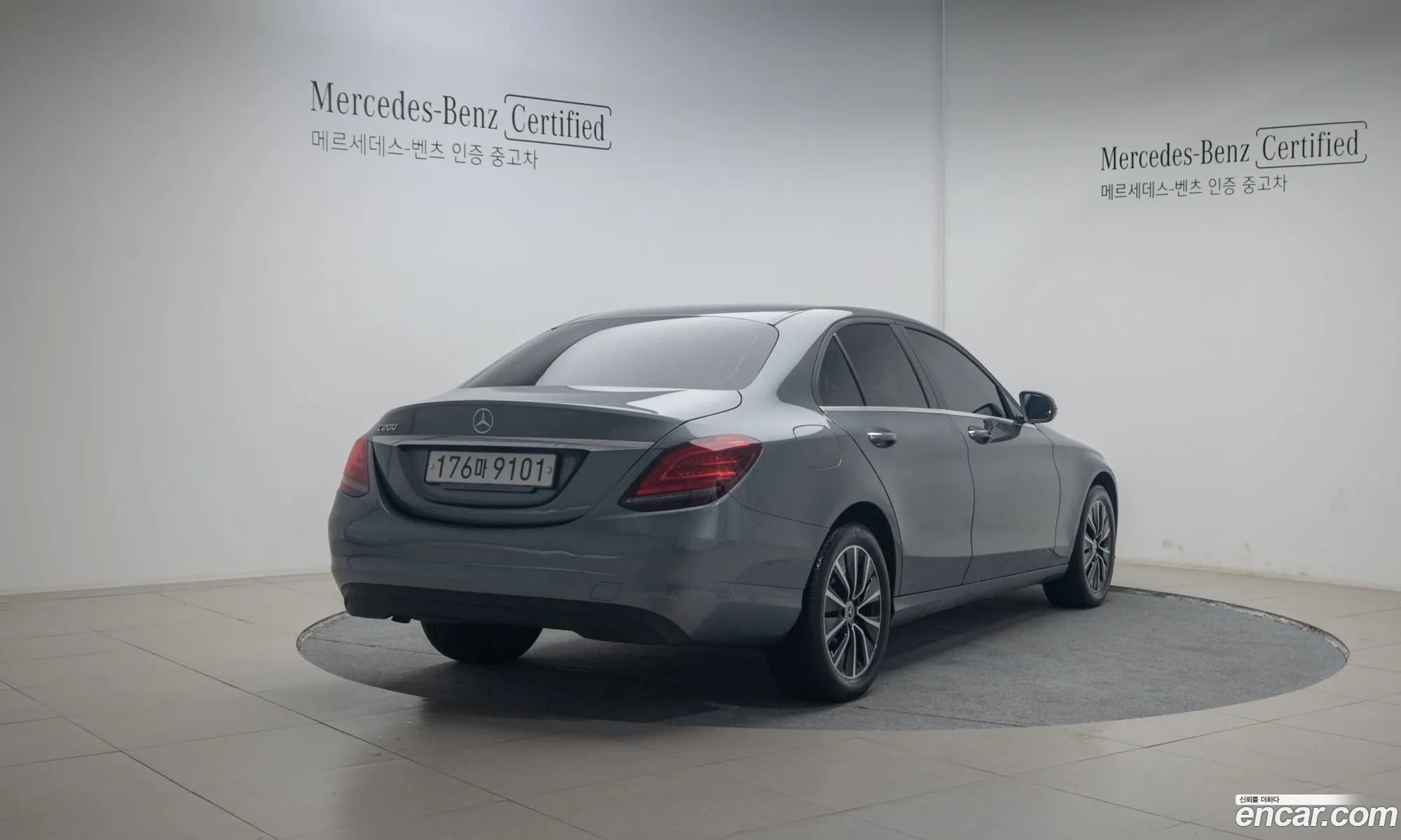 Mercedes C-Class W205 C200 - фотография 19232479