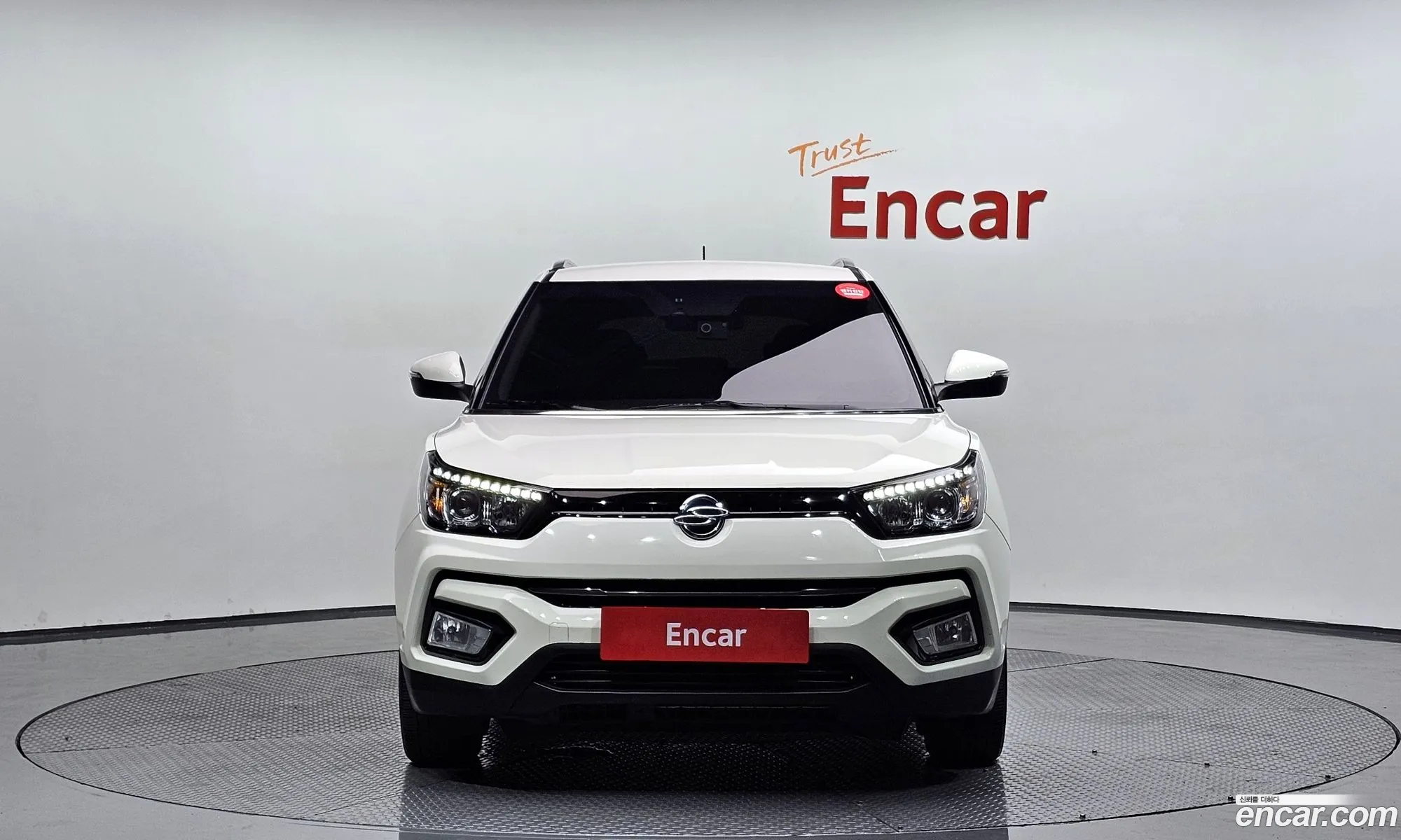 Kg Mobility Ssangyong Tivoli Armor Diesel Vx 2Wd - фотография 7501591