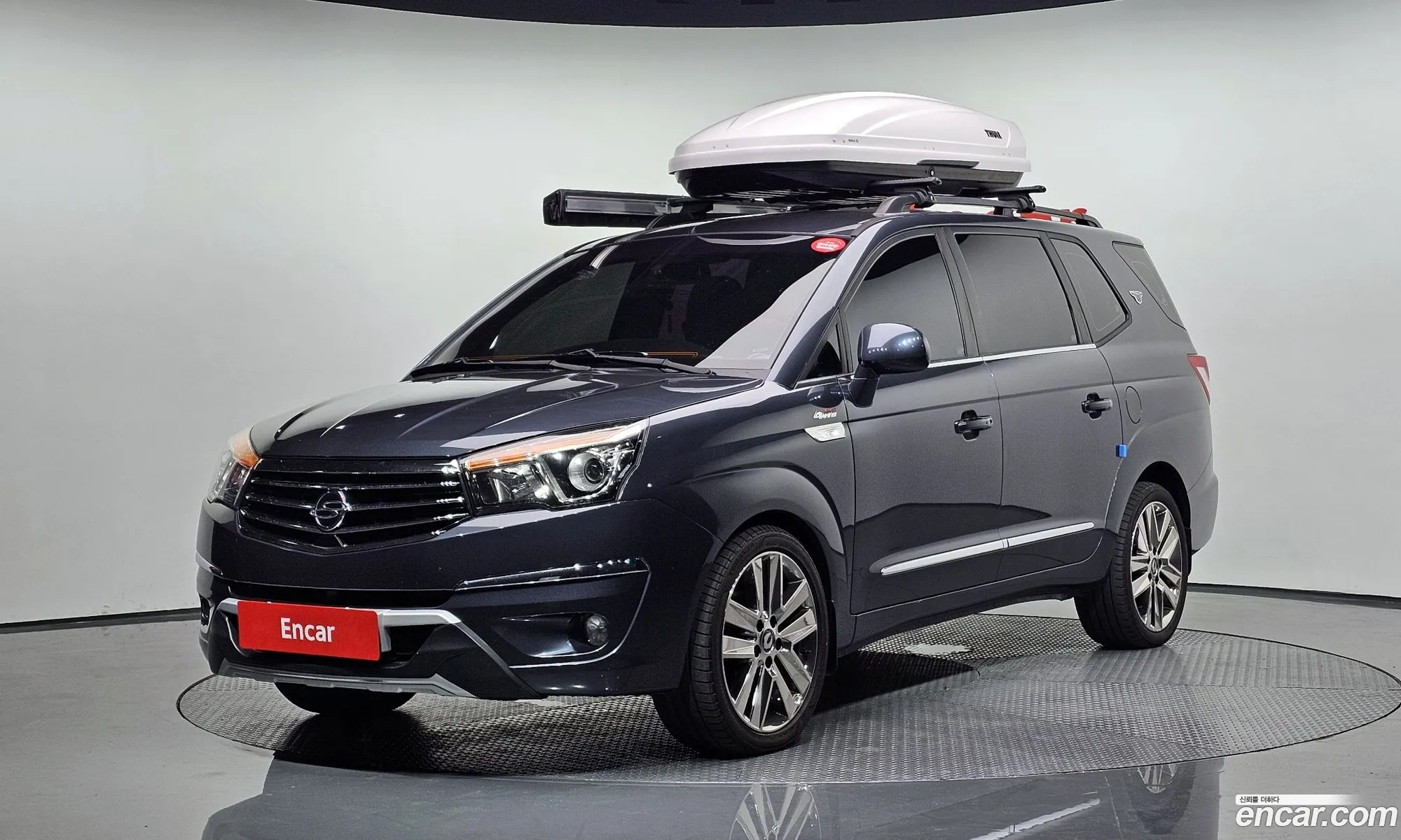 Kg Mobility Ssangyong Korando Turismo 4Wd Tx 9-Seater - фотография 7550180