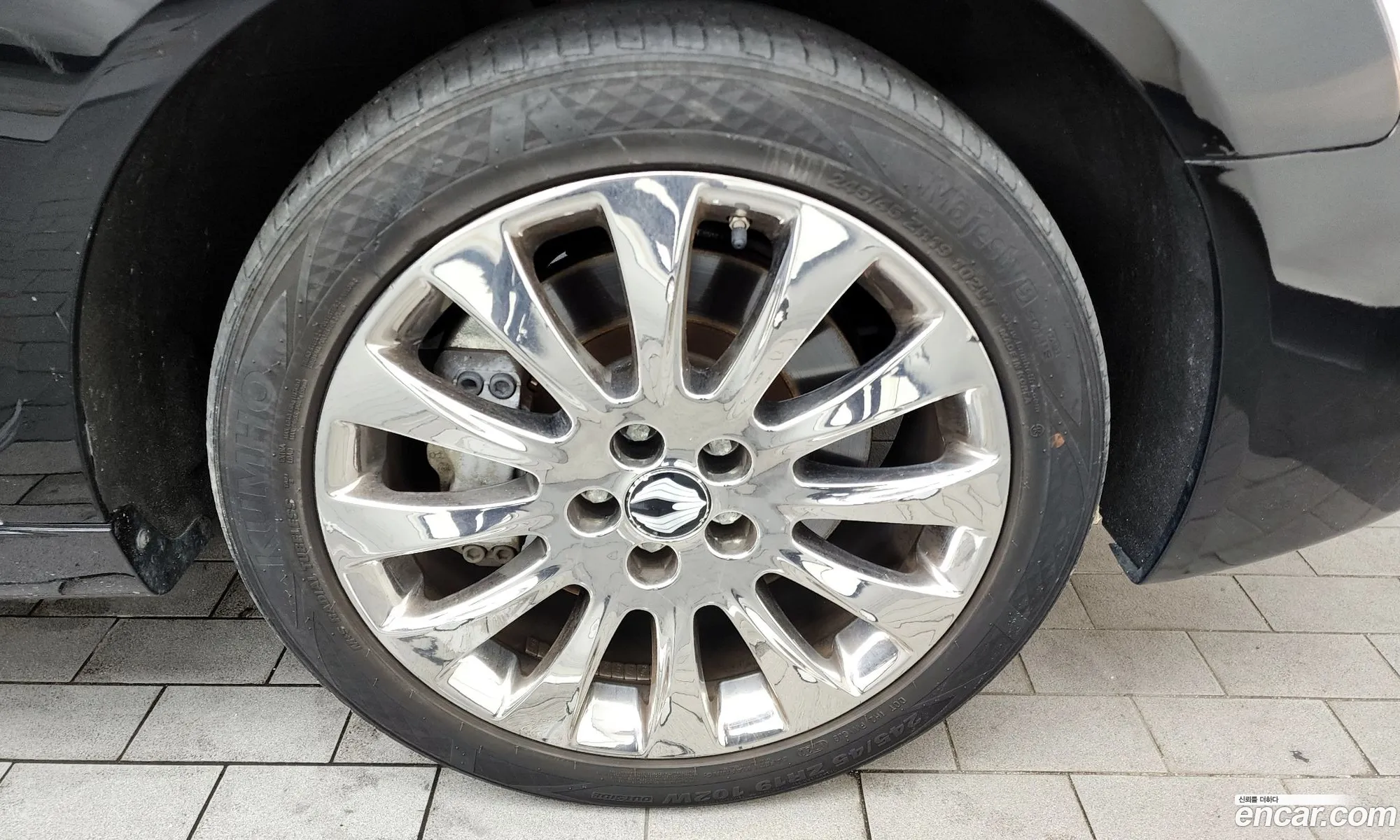 Kg Mobility Ssangyong New Chairman W Cw600 Prestige - фотография 7817250
