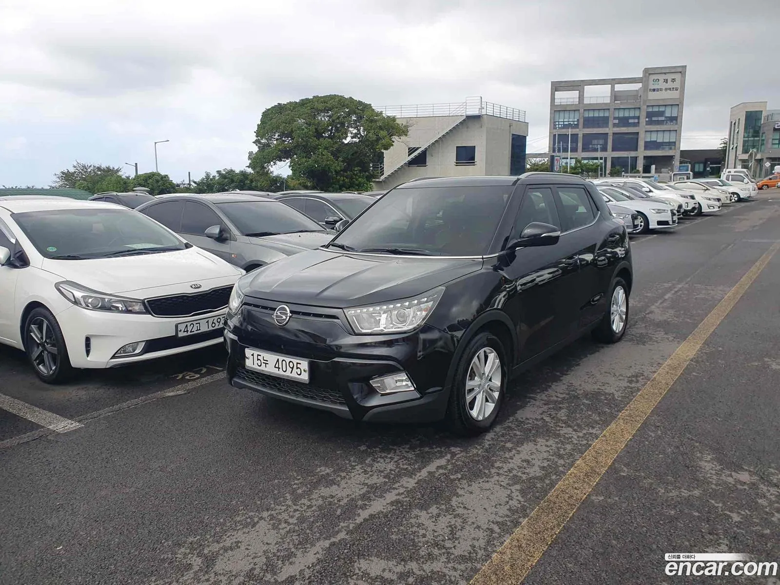 Kg Mobility Ssangyong Tivoli Vx 2Wd - фотография 7817222