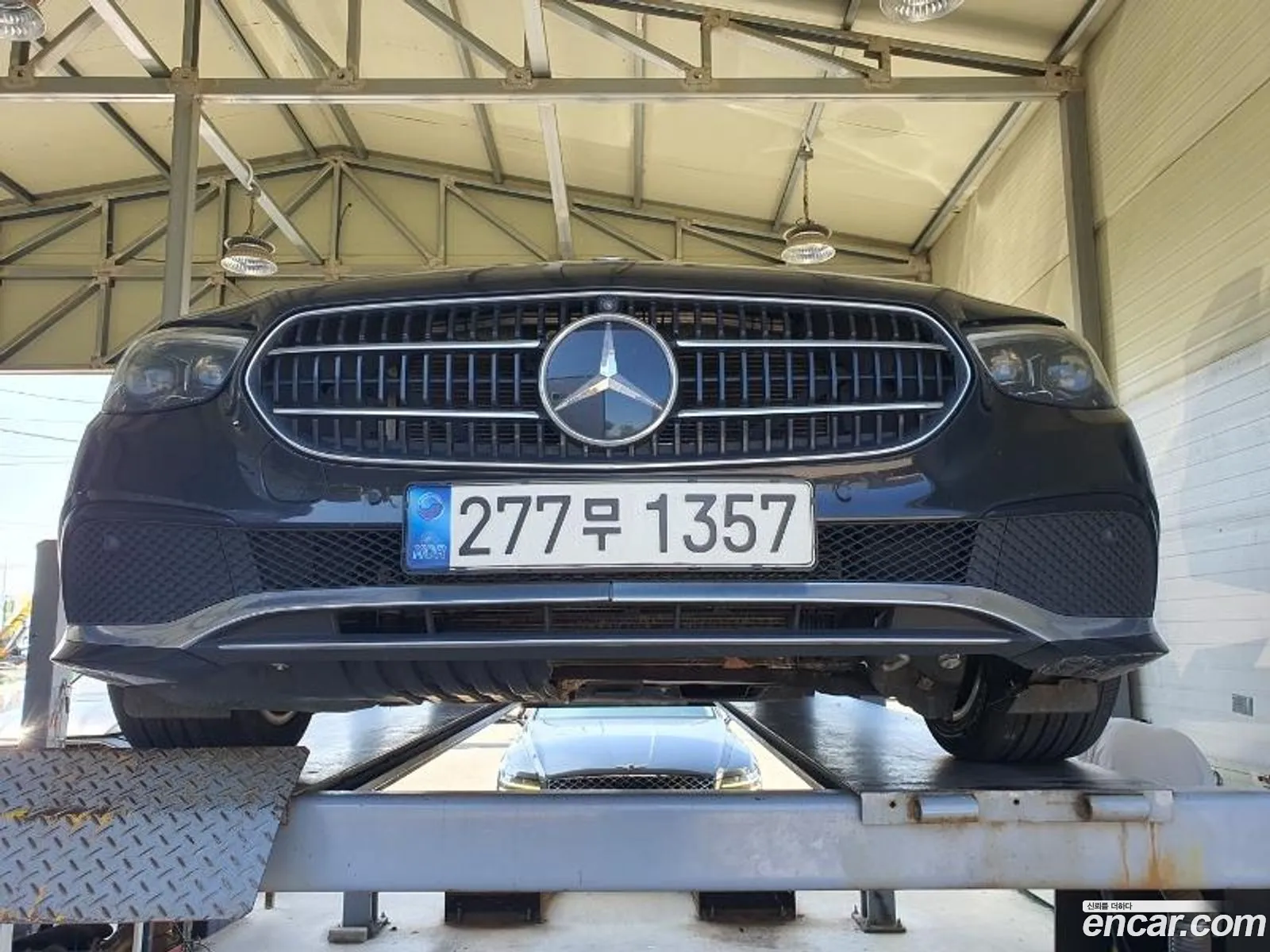 Mercedes E-Class W213 E350 4Matic Avant Garde - фотография 19232447
