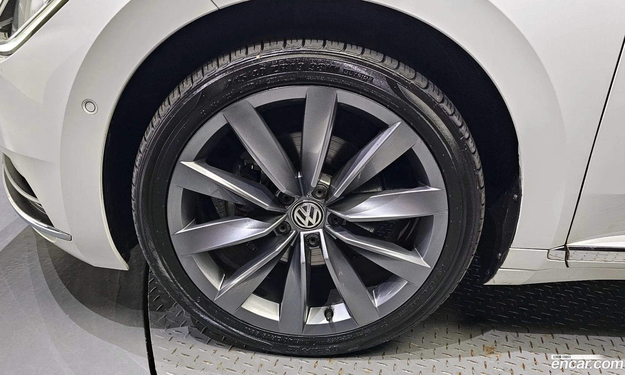 Volkswagen Arteon 20 Tdi Prestige - фотография 8268380