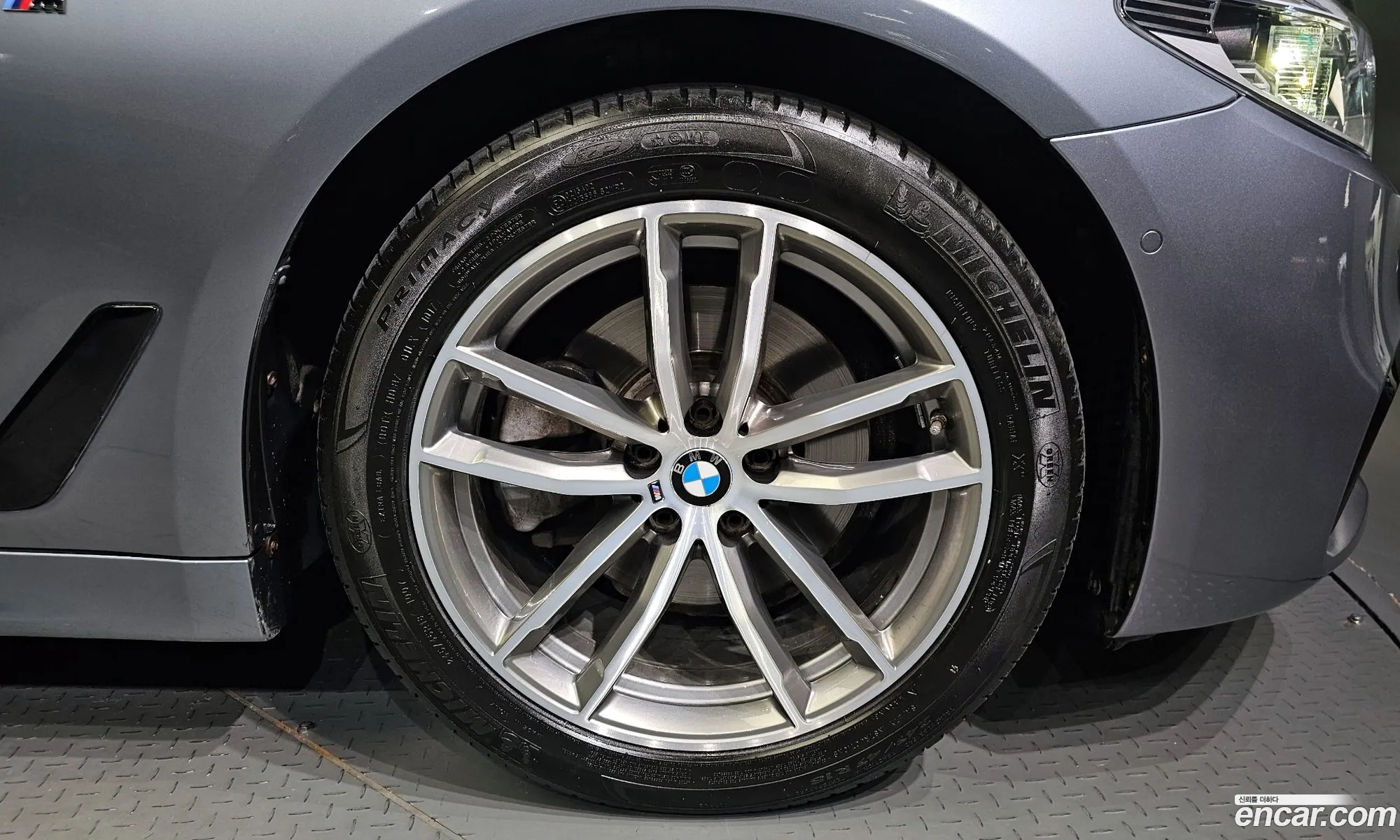 BMW 5 Series G30 520D M Sports - фотография 7529575