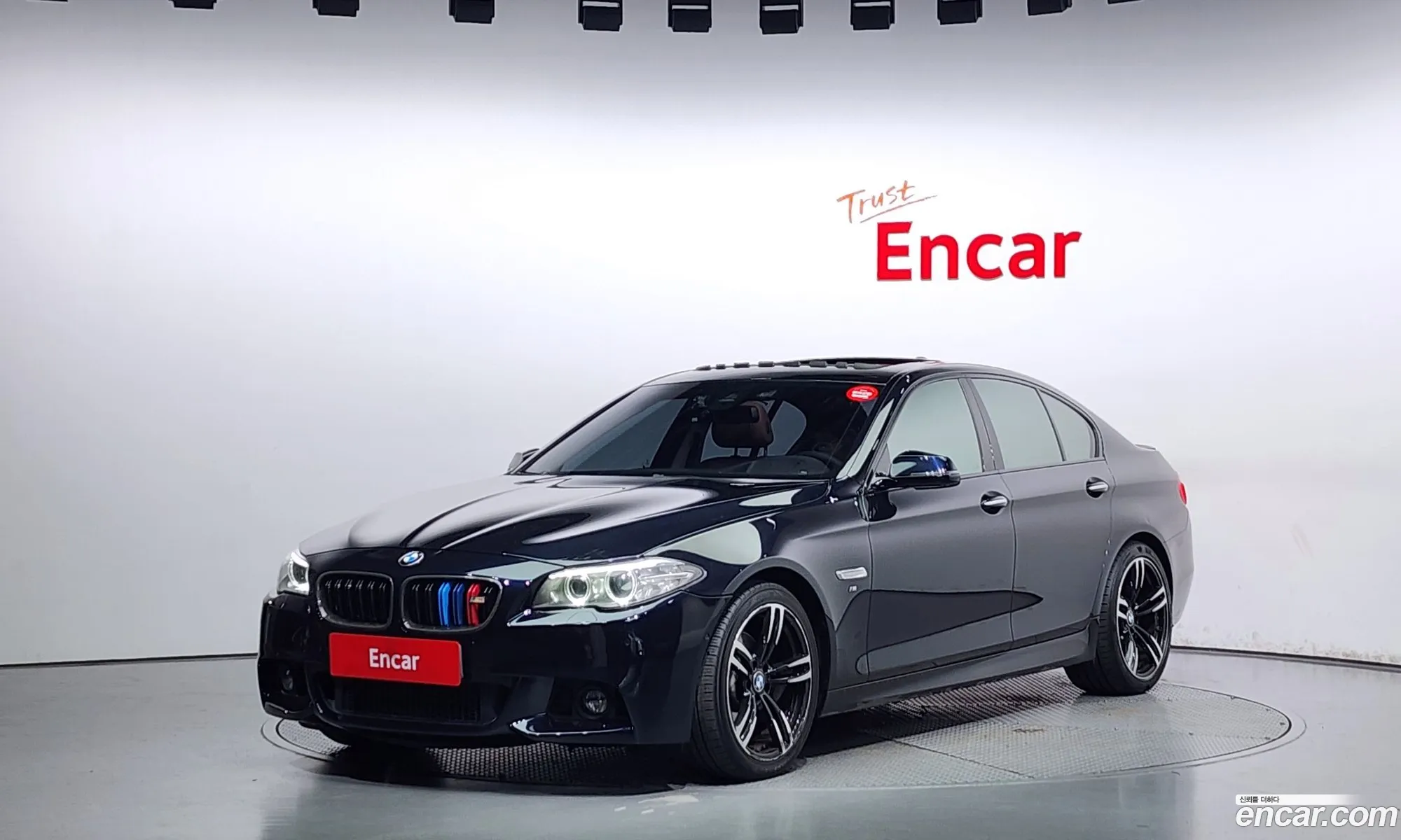BMW 5 Series F10 528I xDrive M Aerodynamics - фотография 7030038