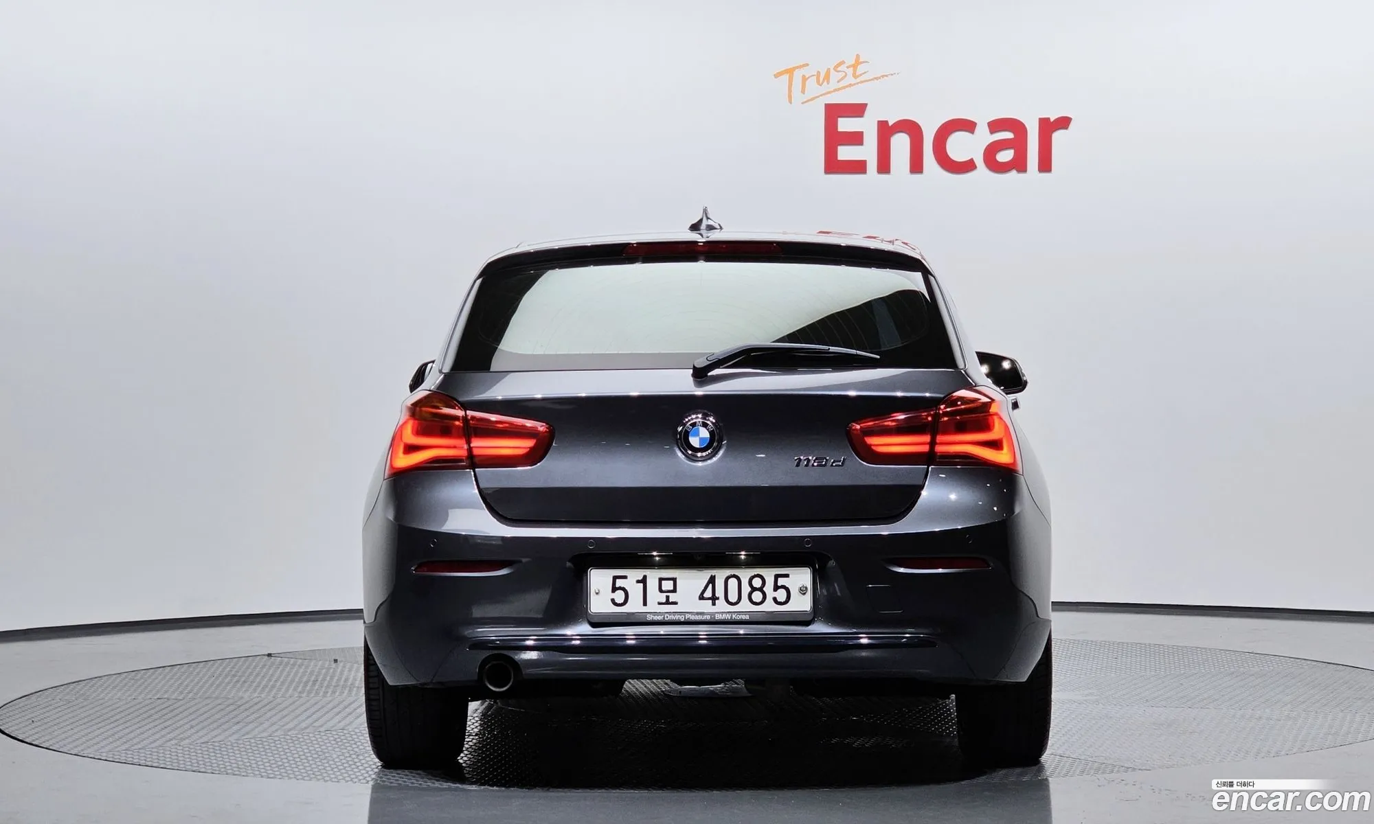 BMW 1 Series F20 118D Sports 5-Door - фотография 7052057