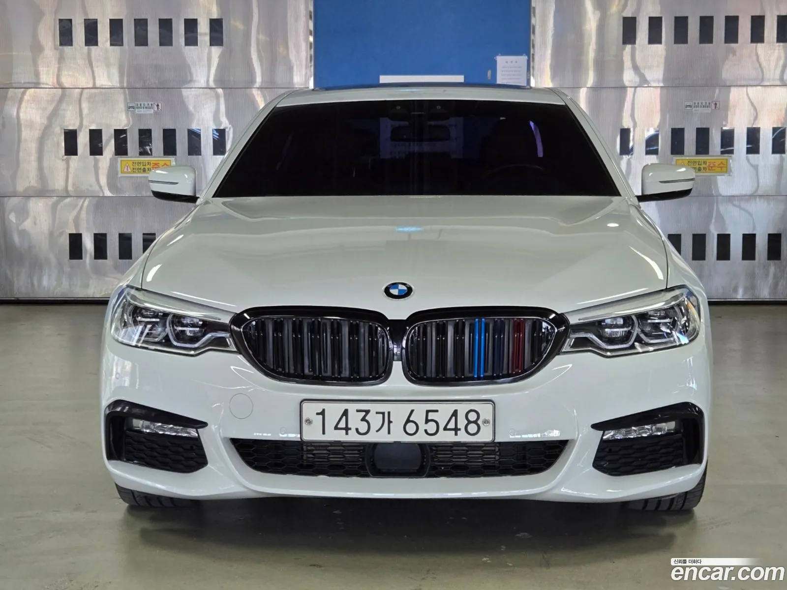 BMW 5 Series G30 520D M Sports - фотография 12523303