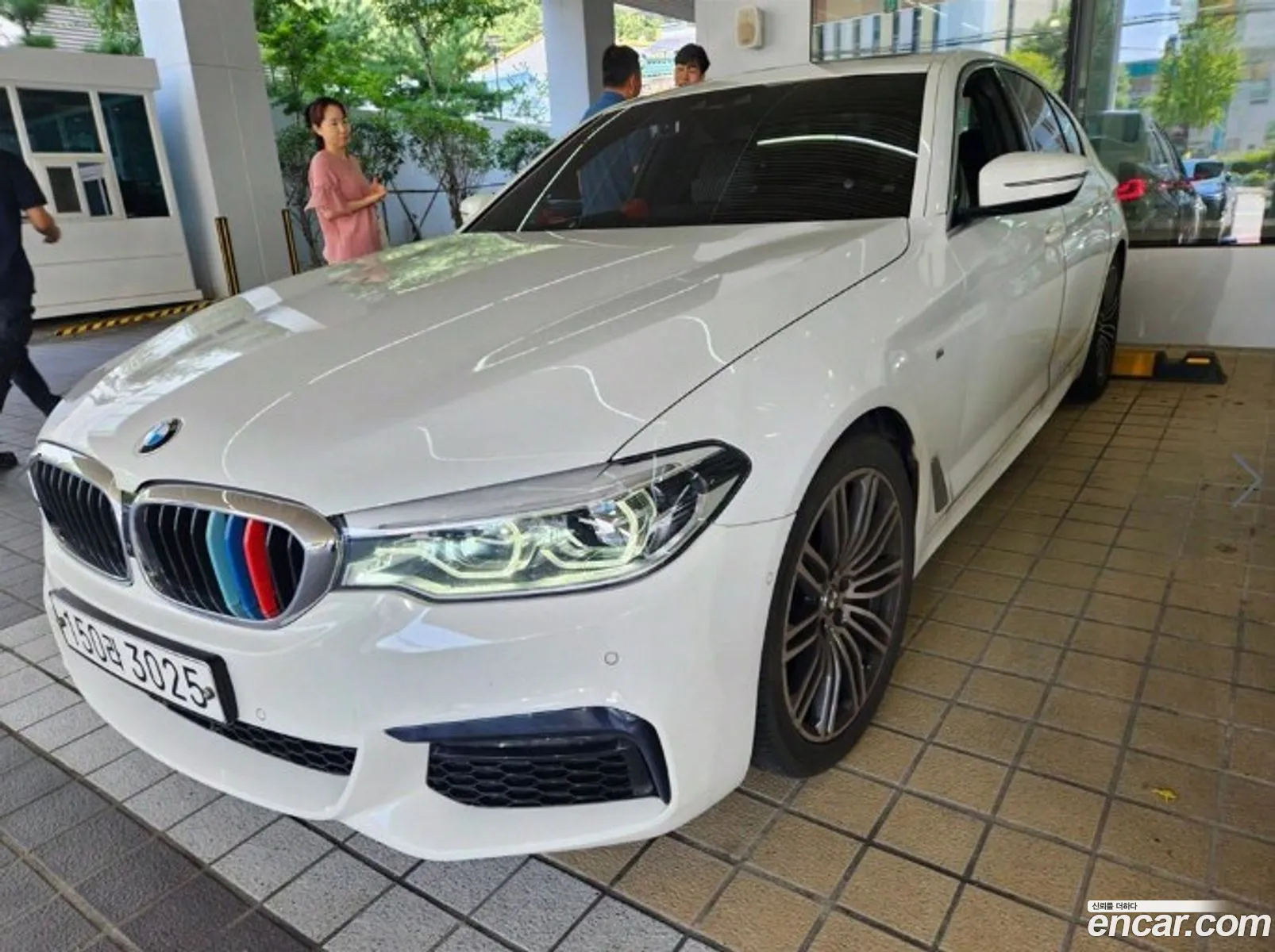BMW 5 Series G30 530I M Sports Plus - фотография 18564383