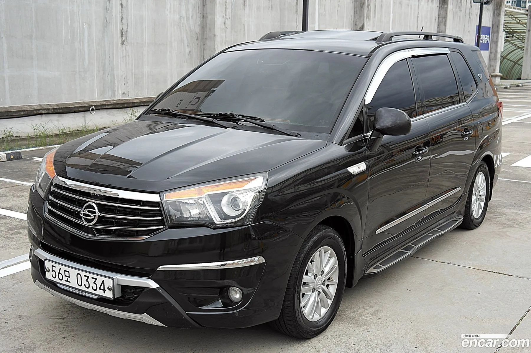 Kg Mobility Ssangyong Korando Turismo 4Wd Tx 9-Seater - фотография 6977422