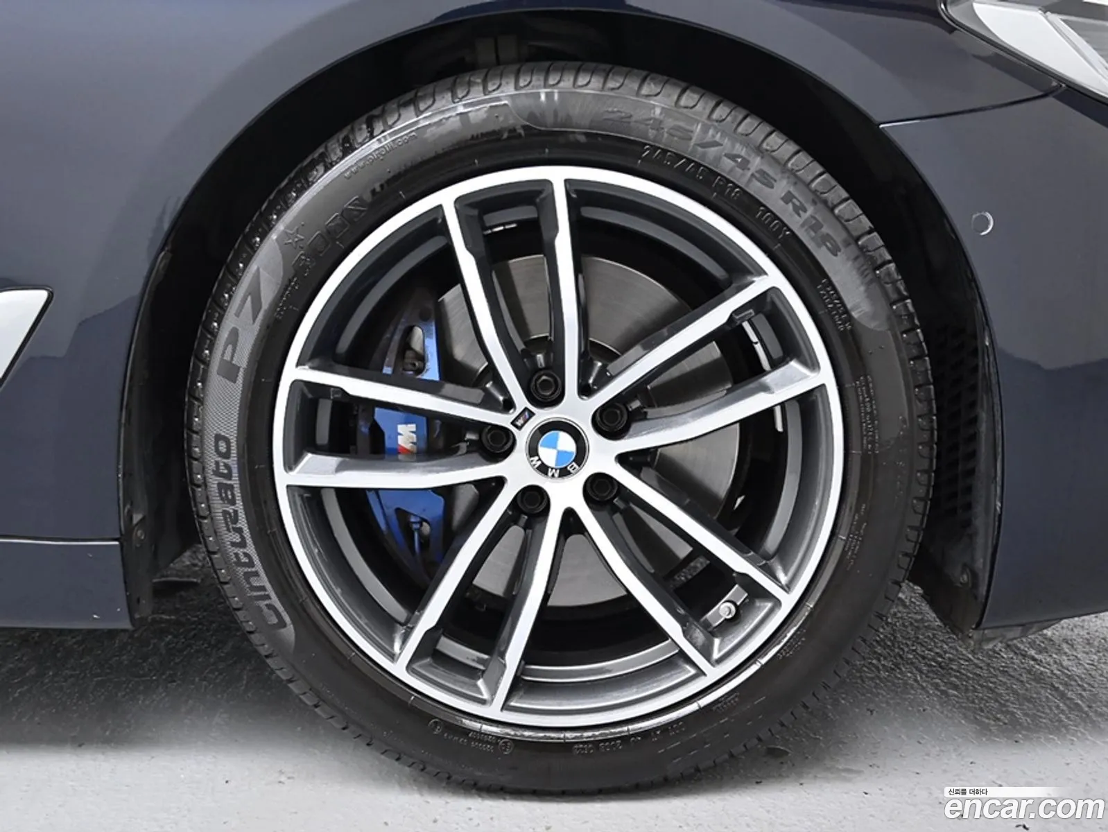 BMW 5 Series G30 520I M Sports - фотография 6847369