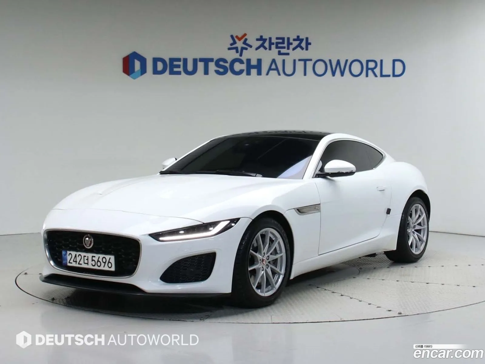 Jaguar F-Type P300 Coupe X152 - фотография 3903044