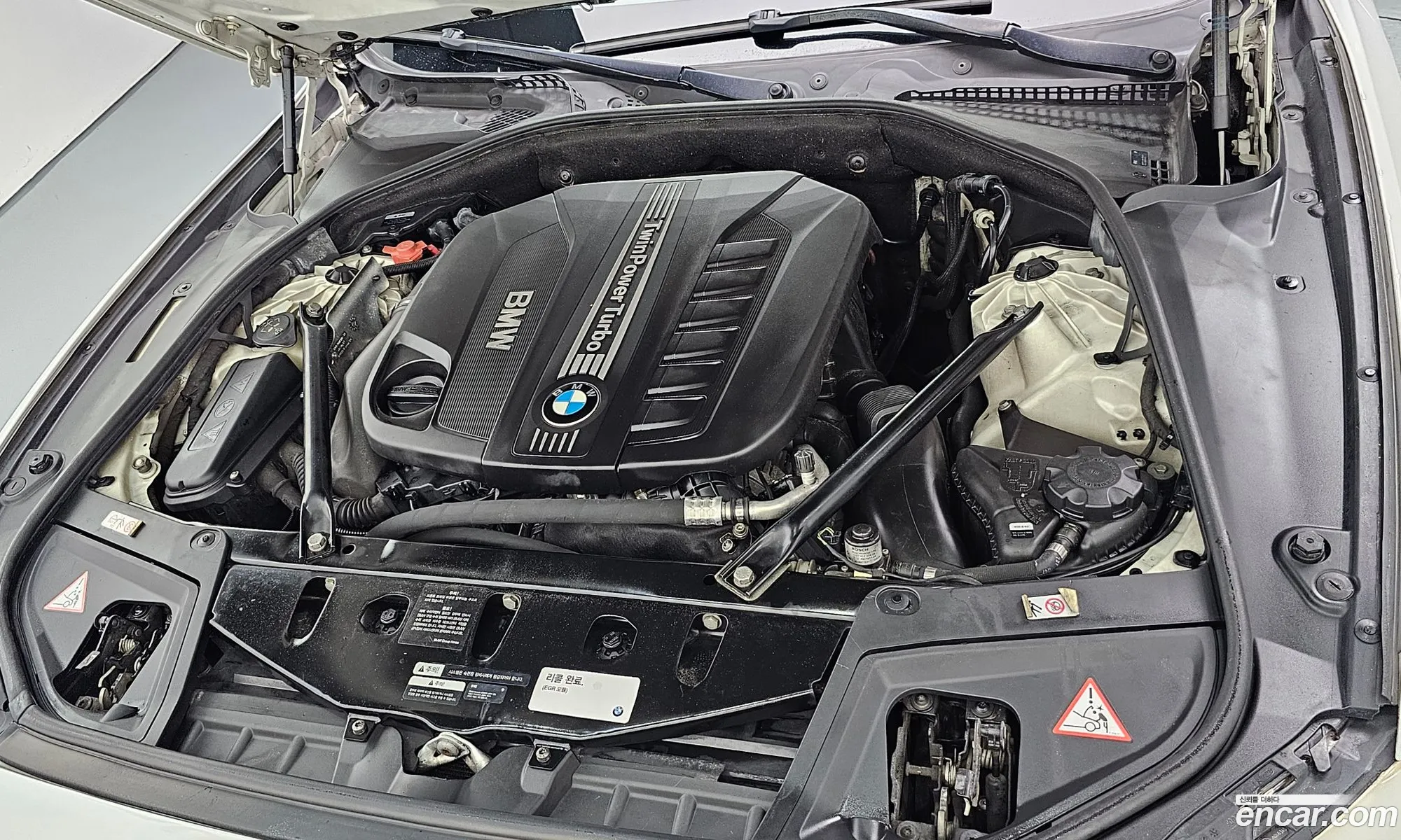 BMW 5 Series F10 535D - фотография 14027305