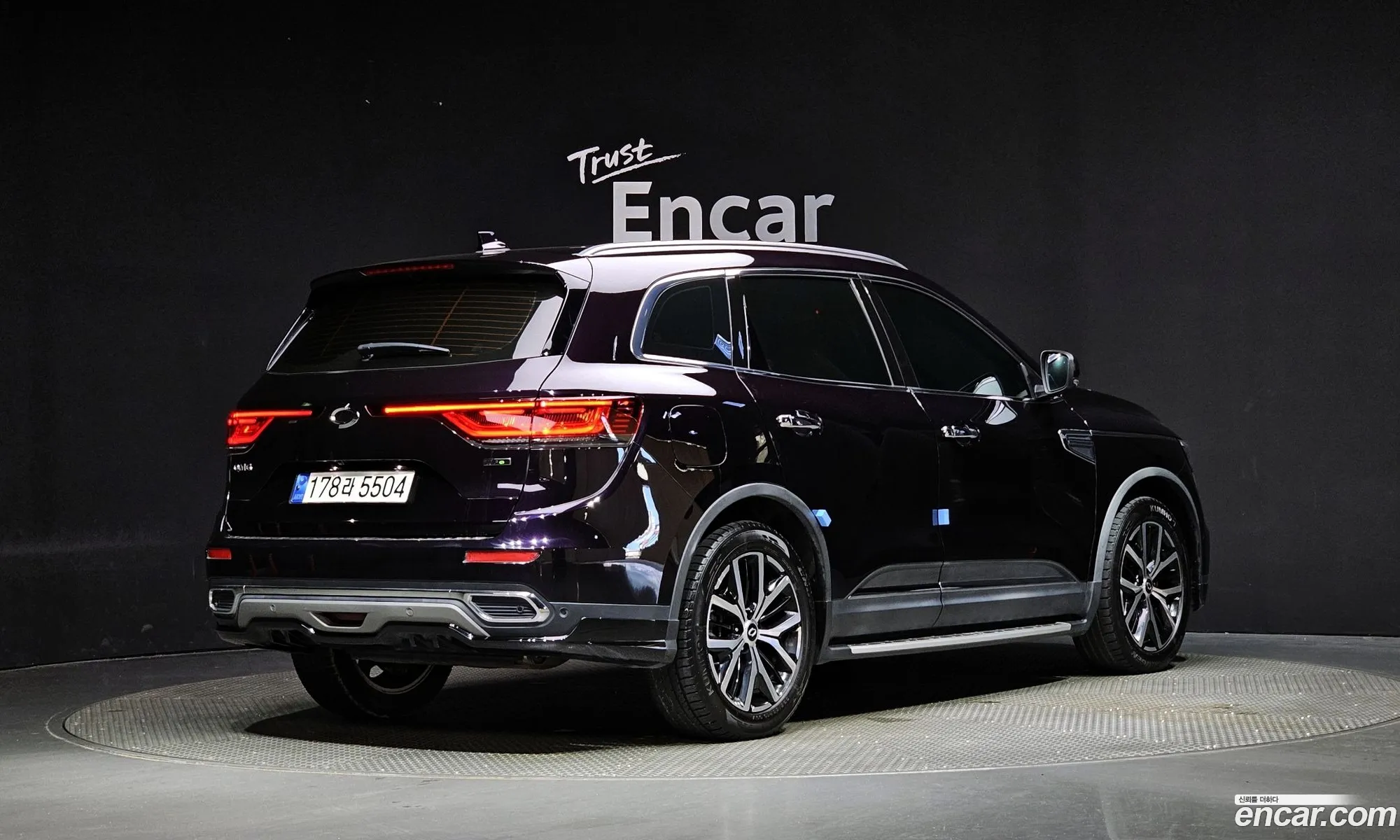 Renault Korea Samsung The New Qm6 20 Lpe Re Signature 2Wd - фотография 7491143