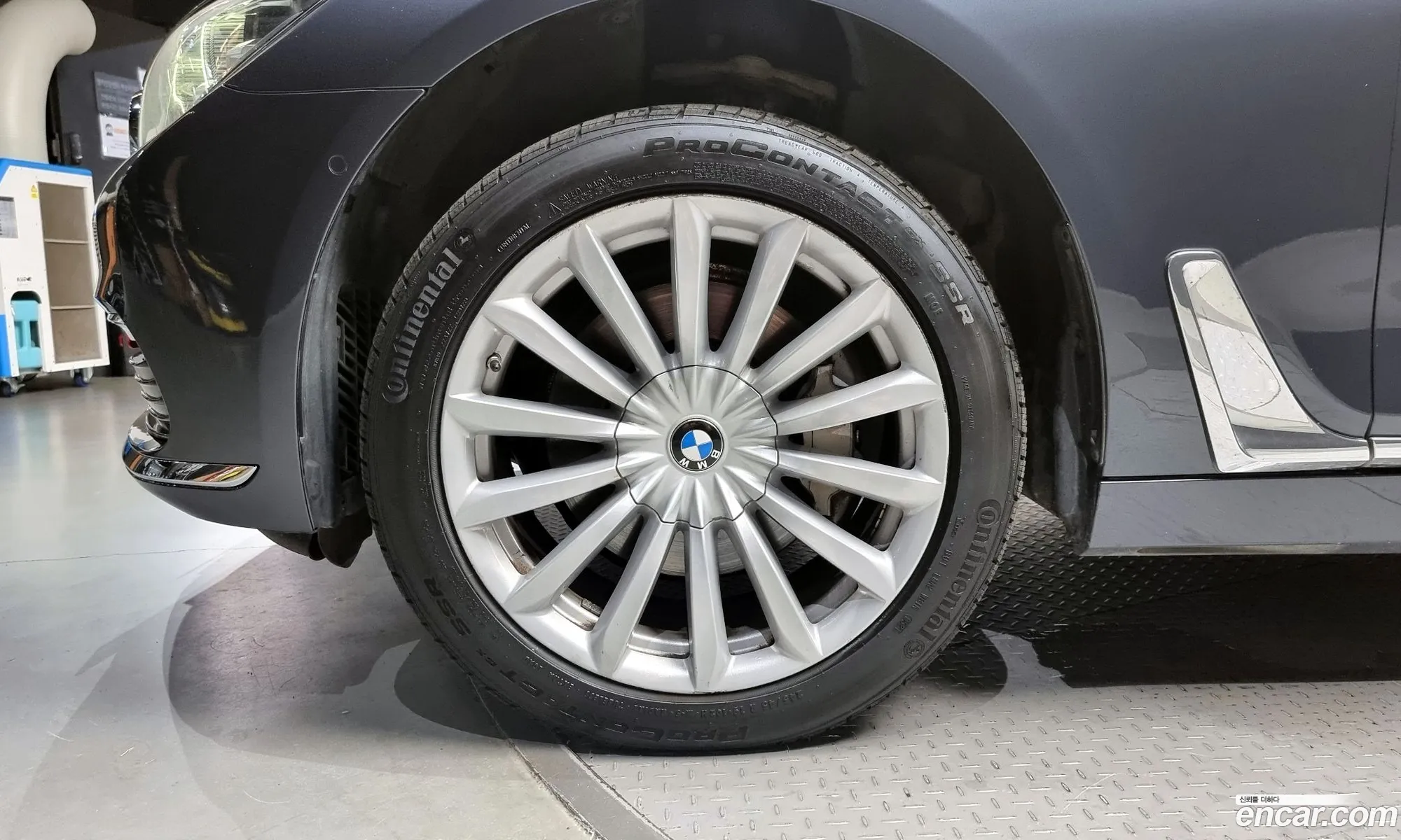 BMW 7 Series G11 730Ld xDrive - фотография 6913970