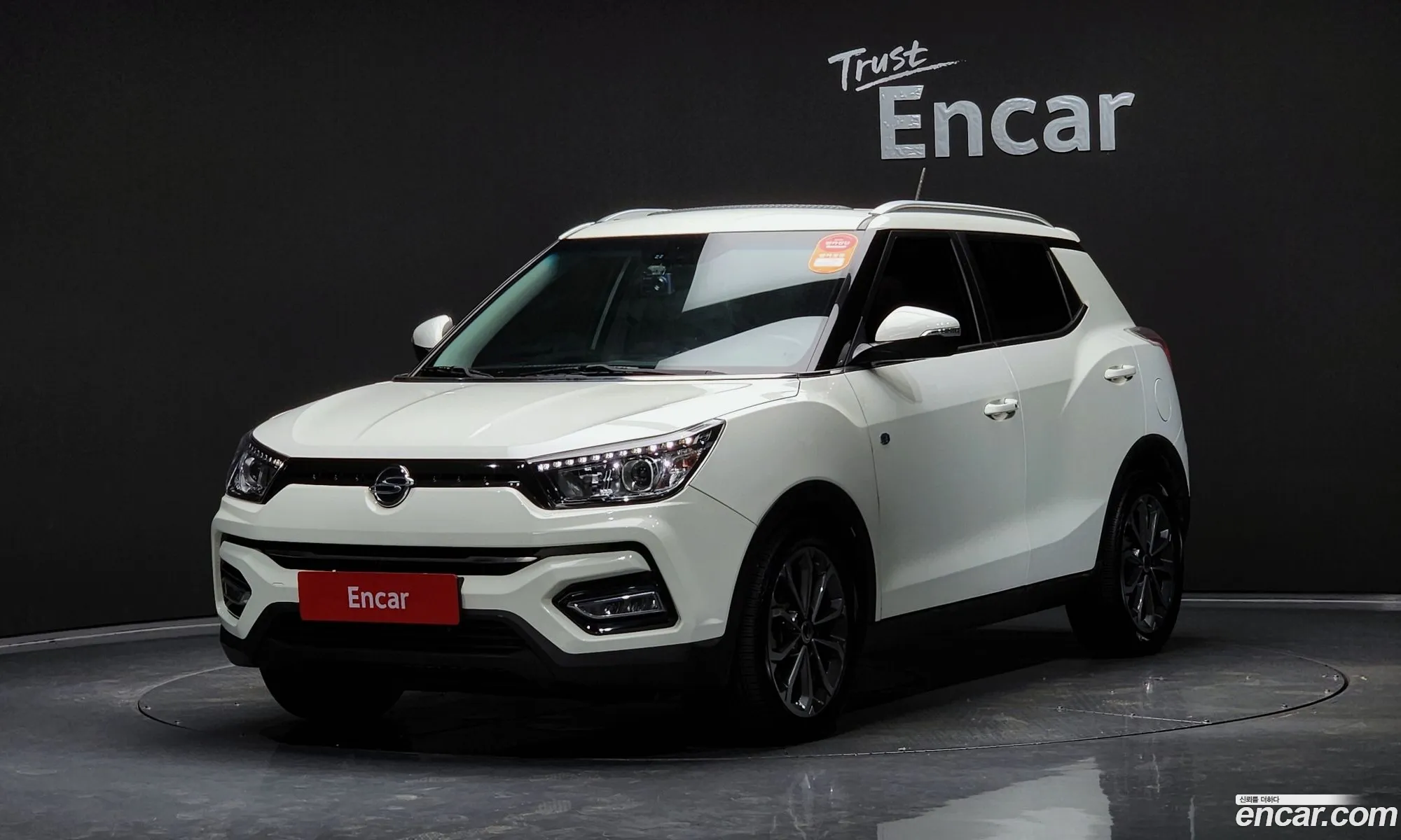 Kg Mobility Ssangyong Tivoli Armor Diesel Lx 2Wd - фотография 6972336