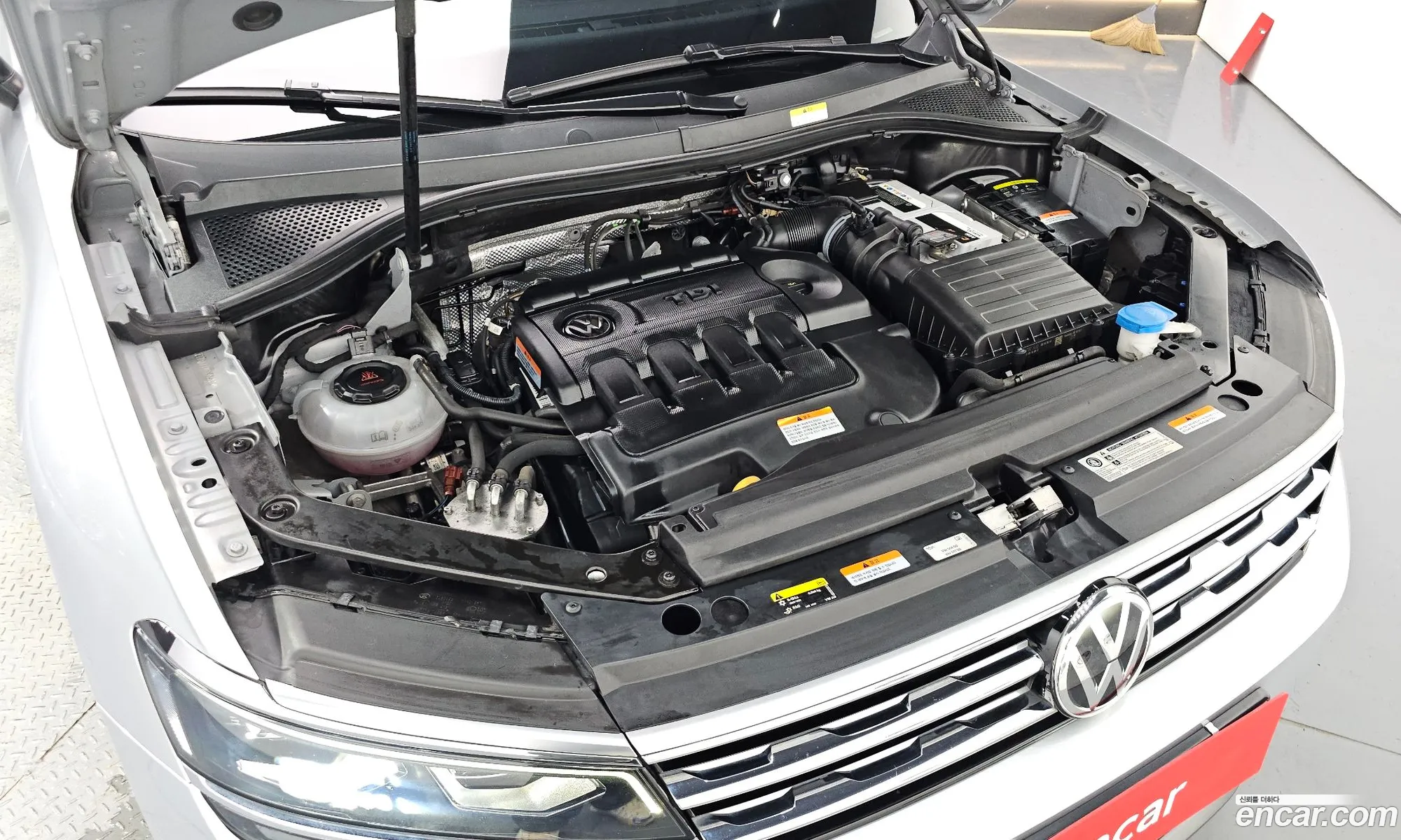 Volkswagen Tiguan 2Nd Generation 20 Tdi Prestige - фотография 8774824