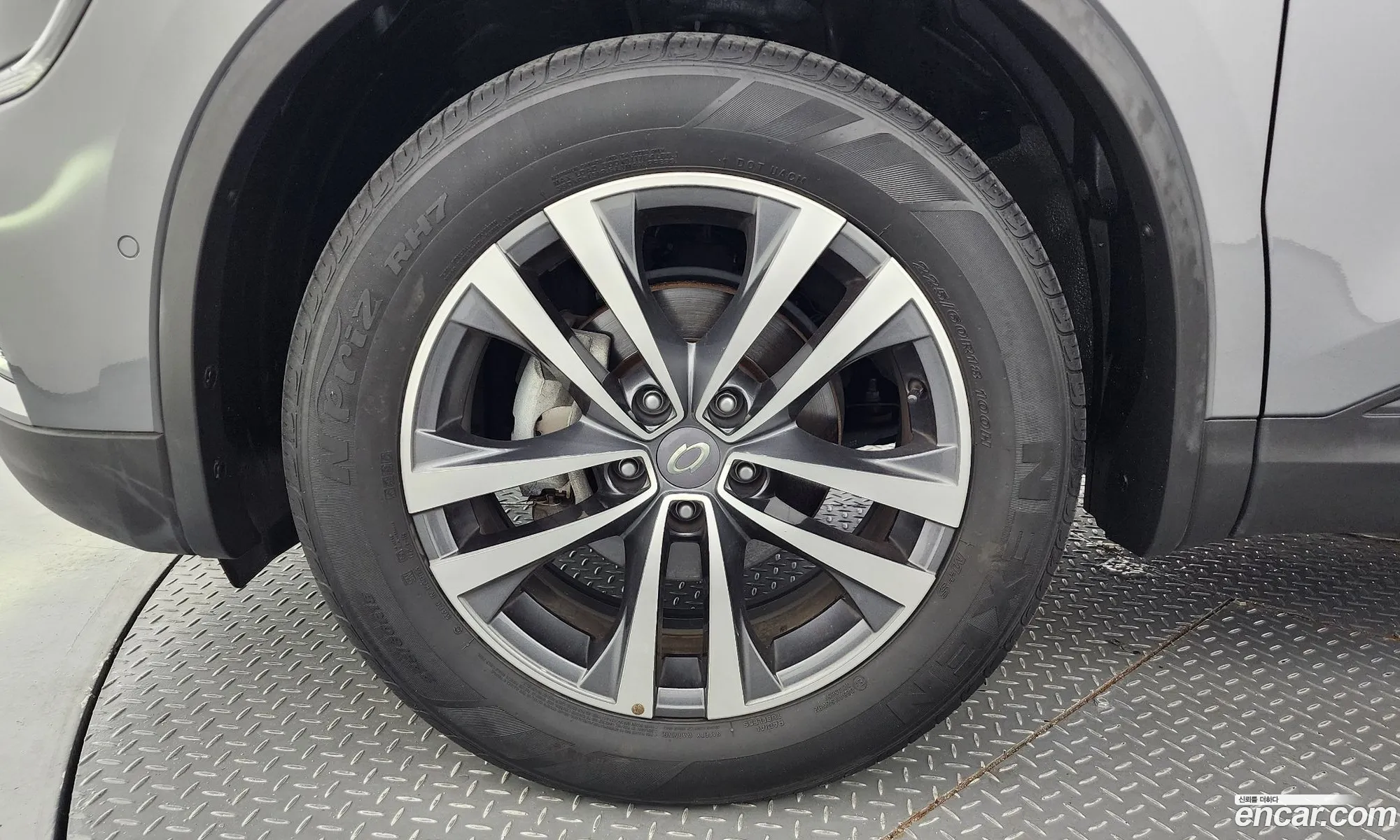 Renault Korea Samsung The New Qm6 20 Lpe Le 2Wd - фотография 7760071