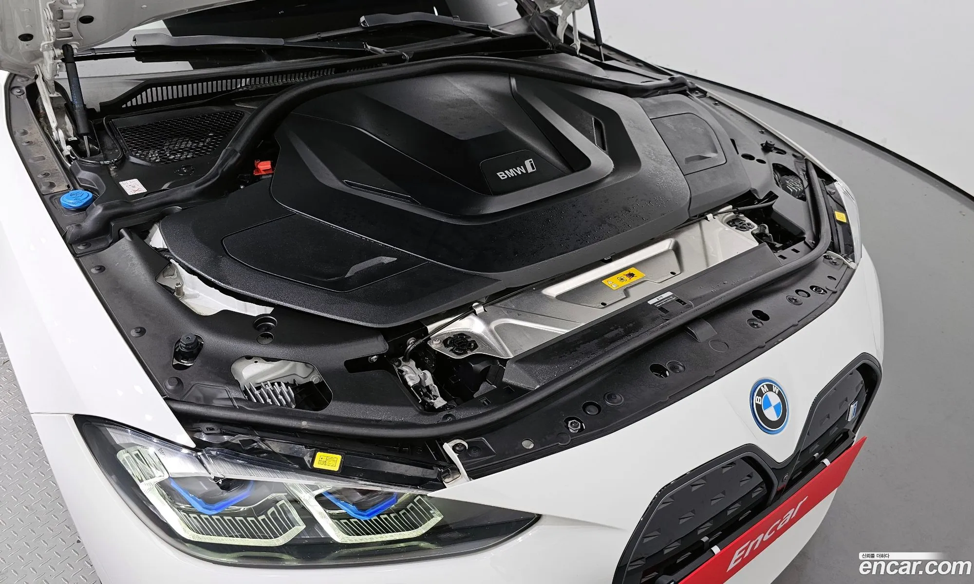 BMW I4 Edrive40 M Sports Pro - фотография 6955142