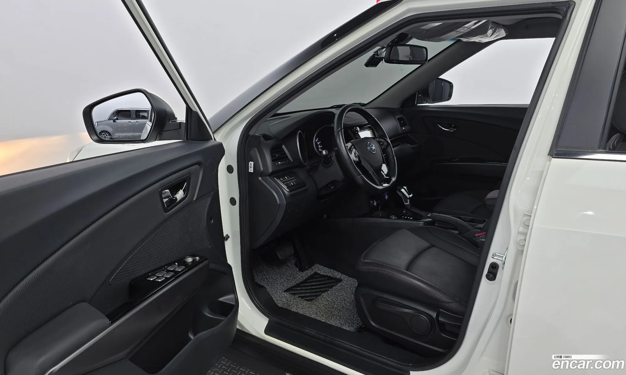 Korex Auto Trade - фотография 7379371