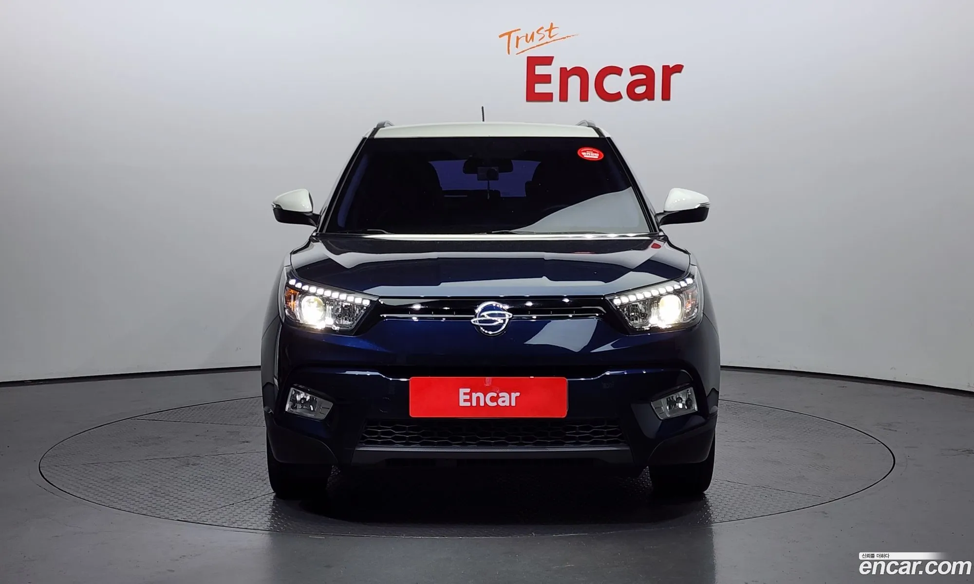 Kg Mobility Ssangyong Tivoli Lx 2Wd - фотография 7395593