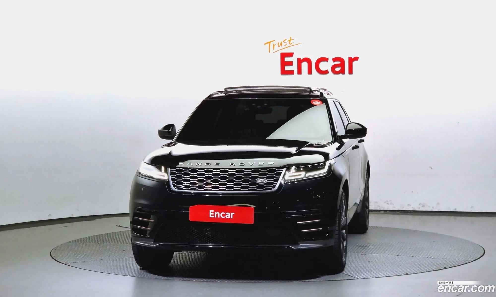 Land Rover Range Rover Velar 20 D240 R-Dynamic Se - фотография 6997142