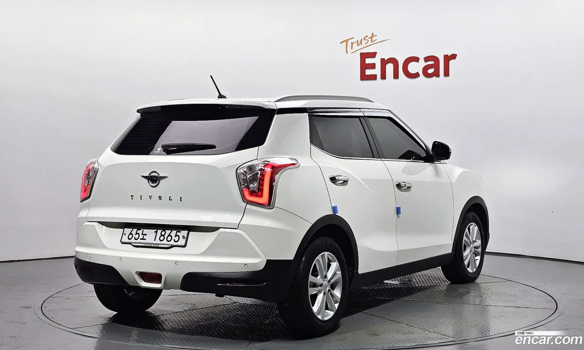 Kg Mobility Ssangyong Tivoli Vx 2Wd - фотография 6798226