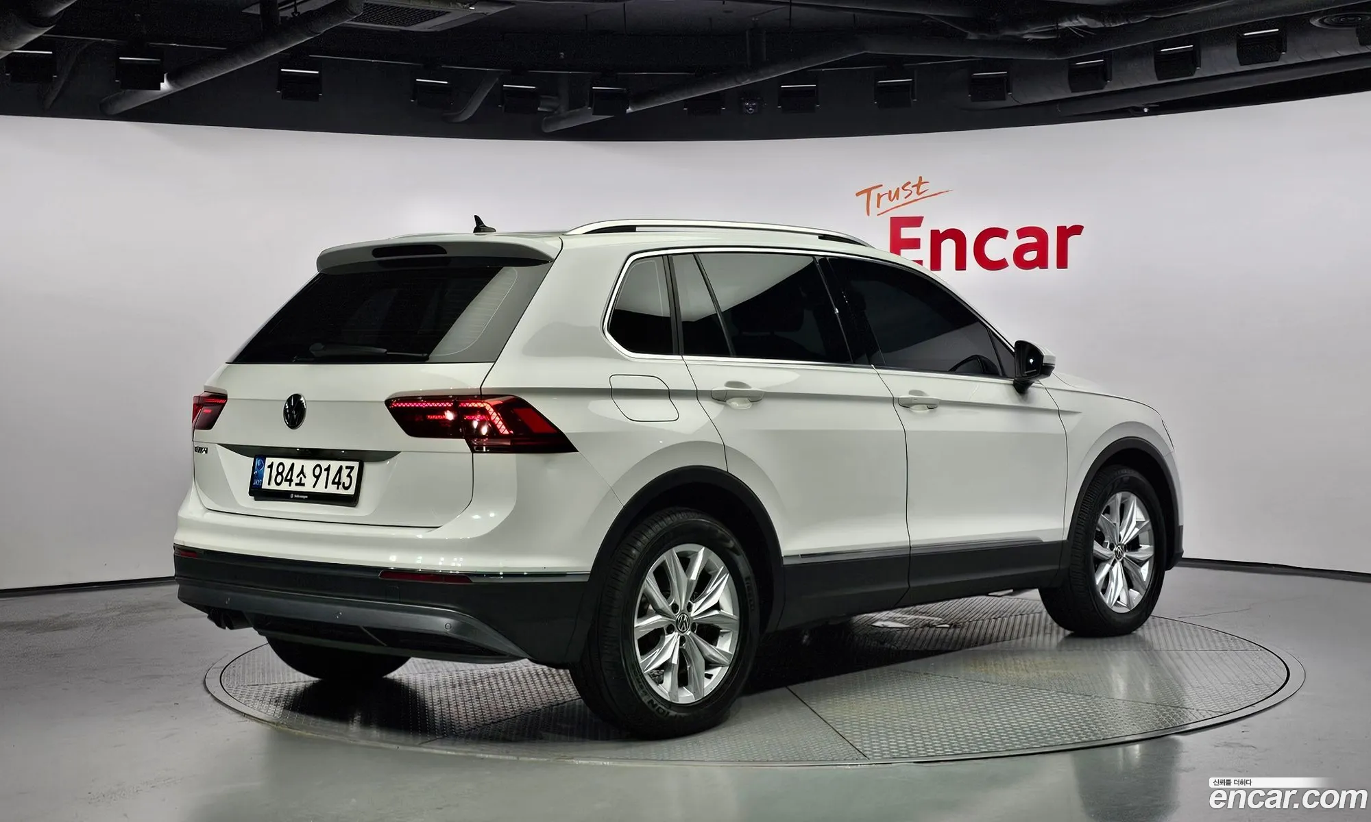 Volkswagen Tiguan 2Nd Generation 20 Tdi Premium - фотография 8134160