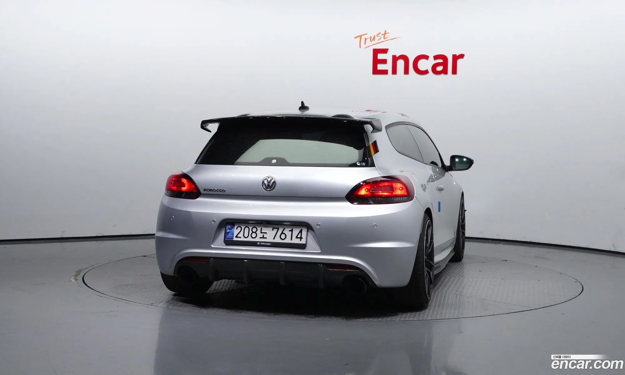 Volkswagen Scirocco 20 Tdi R-Line - фотография 8134150