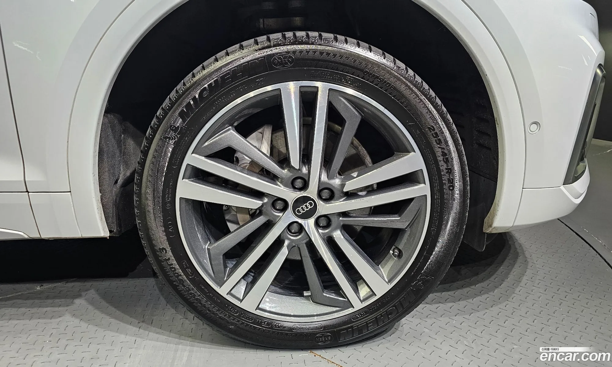 Audi Q5 Fy 40 Tdi Quattro Premium - фотография 740650