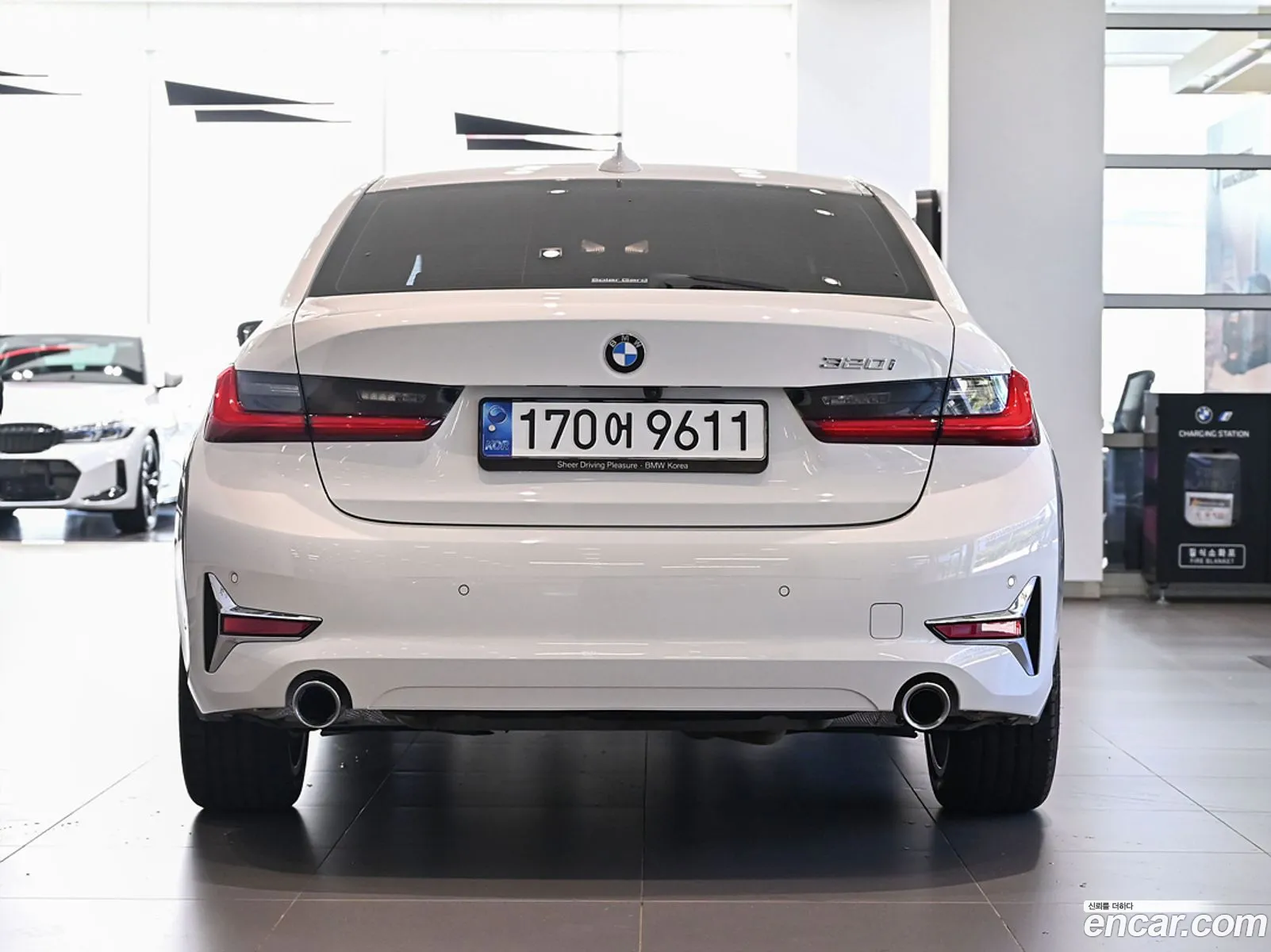 BMW 3 Series G20 320I Luxury - фотография 18578897