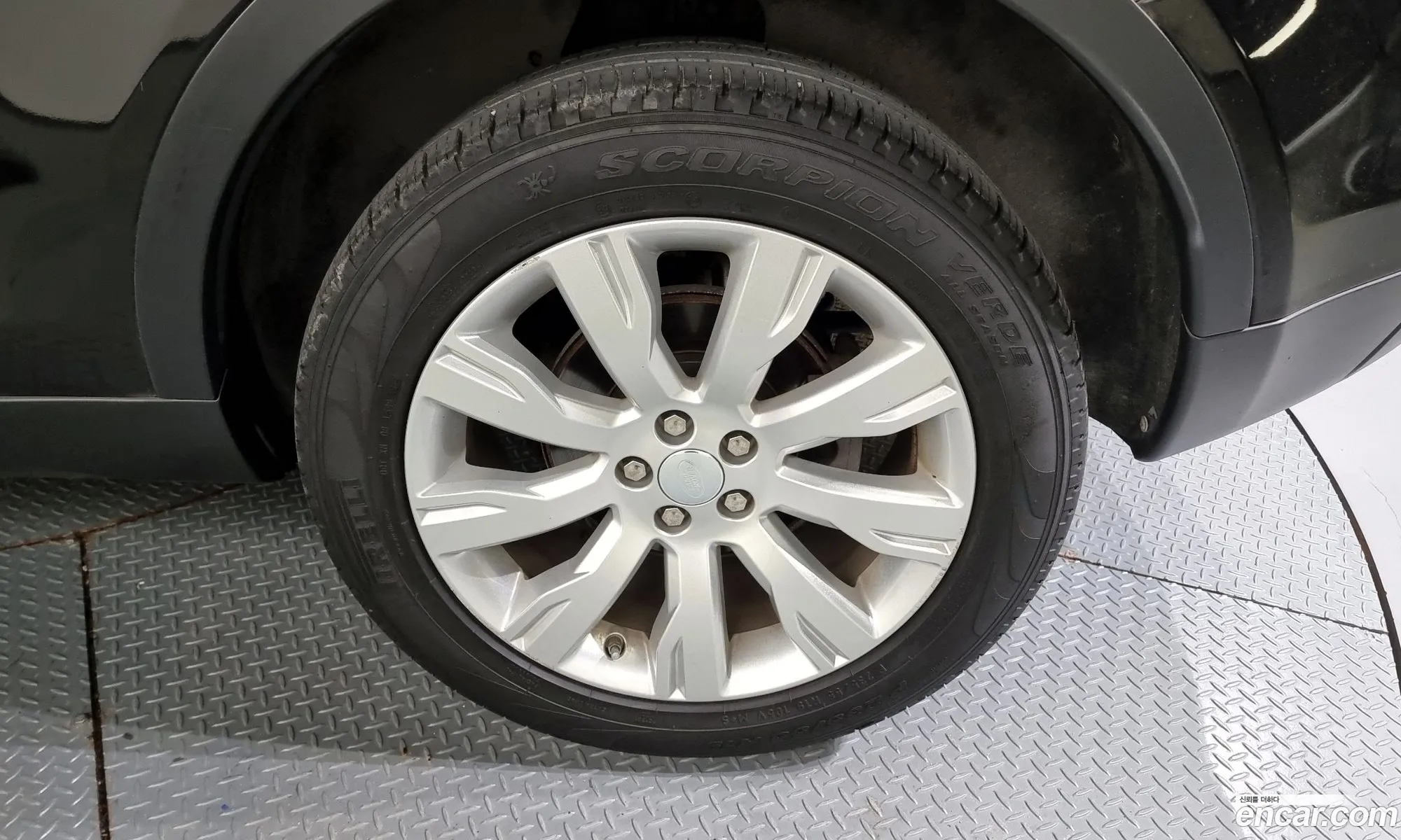 Land Rover Discovery Sport 20 Td4 Hse Luxury - фотография 6997120