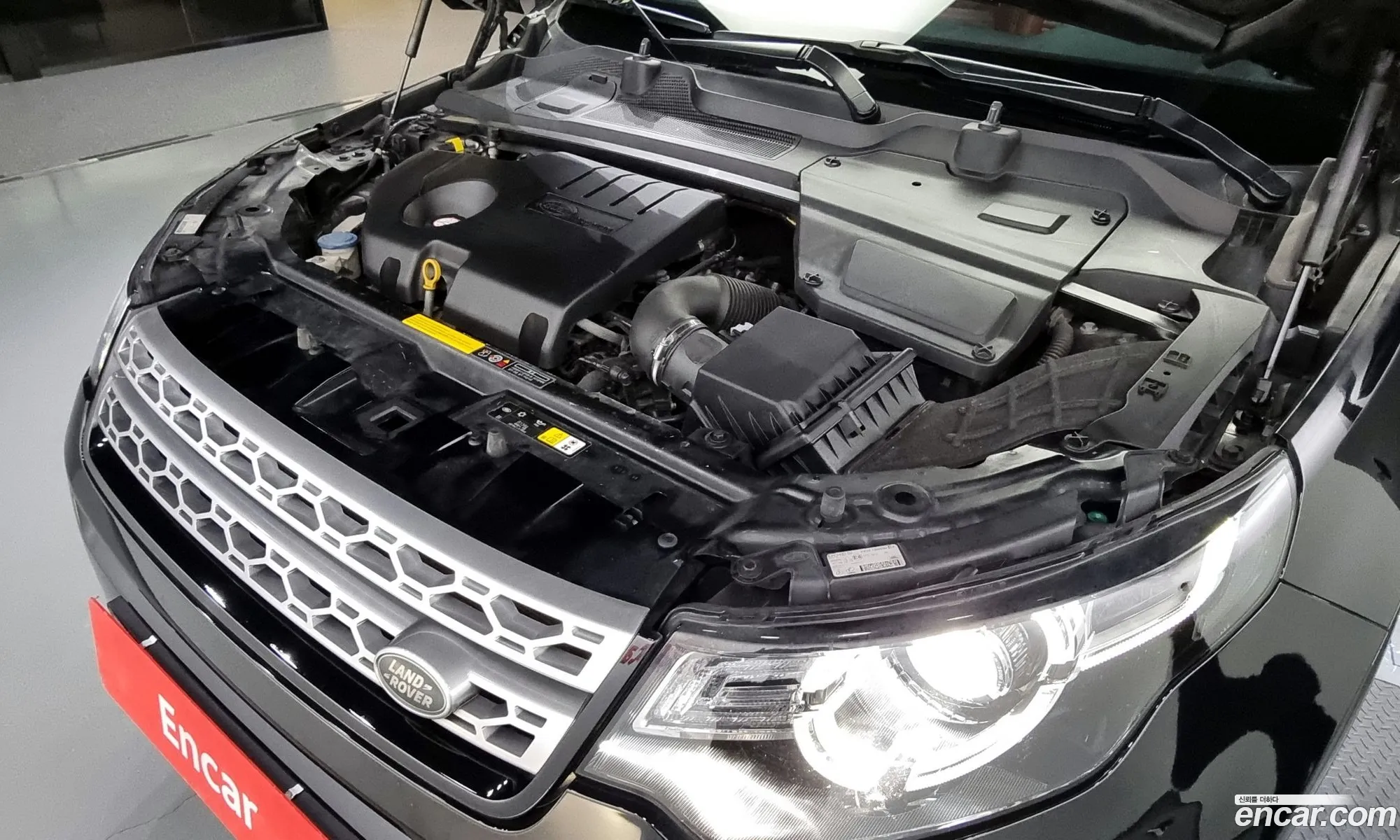 Land Rover Discovery Sport 20 Td4 Hse Luxury - фотография 6997121