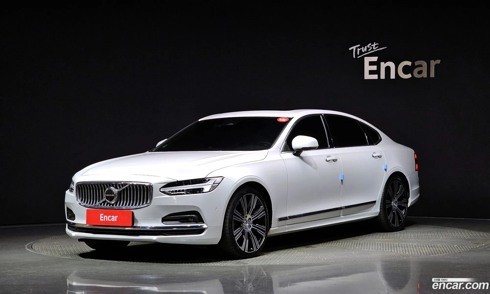 Volvo S90 B6 Awd Inscription - фотография 14658421