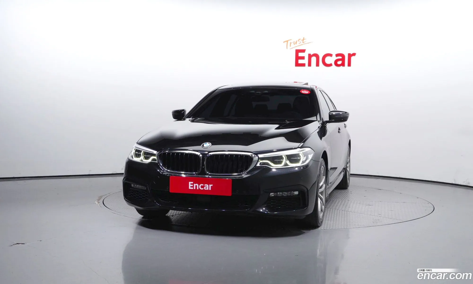 BMW 5 Series G30 530I xDrive M Sports - фотография 8291476
